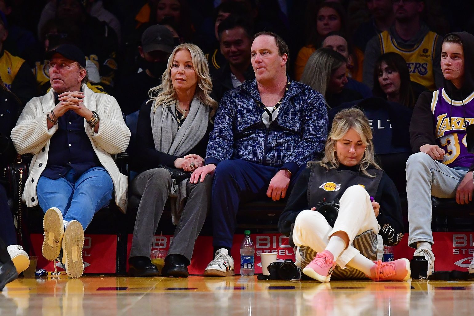 Los Angeles Lakers majority owner Jeanie Buss and actor Jay Mohr in attendance as the Los Angeles Lakers play againt the Atlanta Hawks during the first half at Crypto.com Arena.