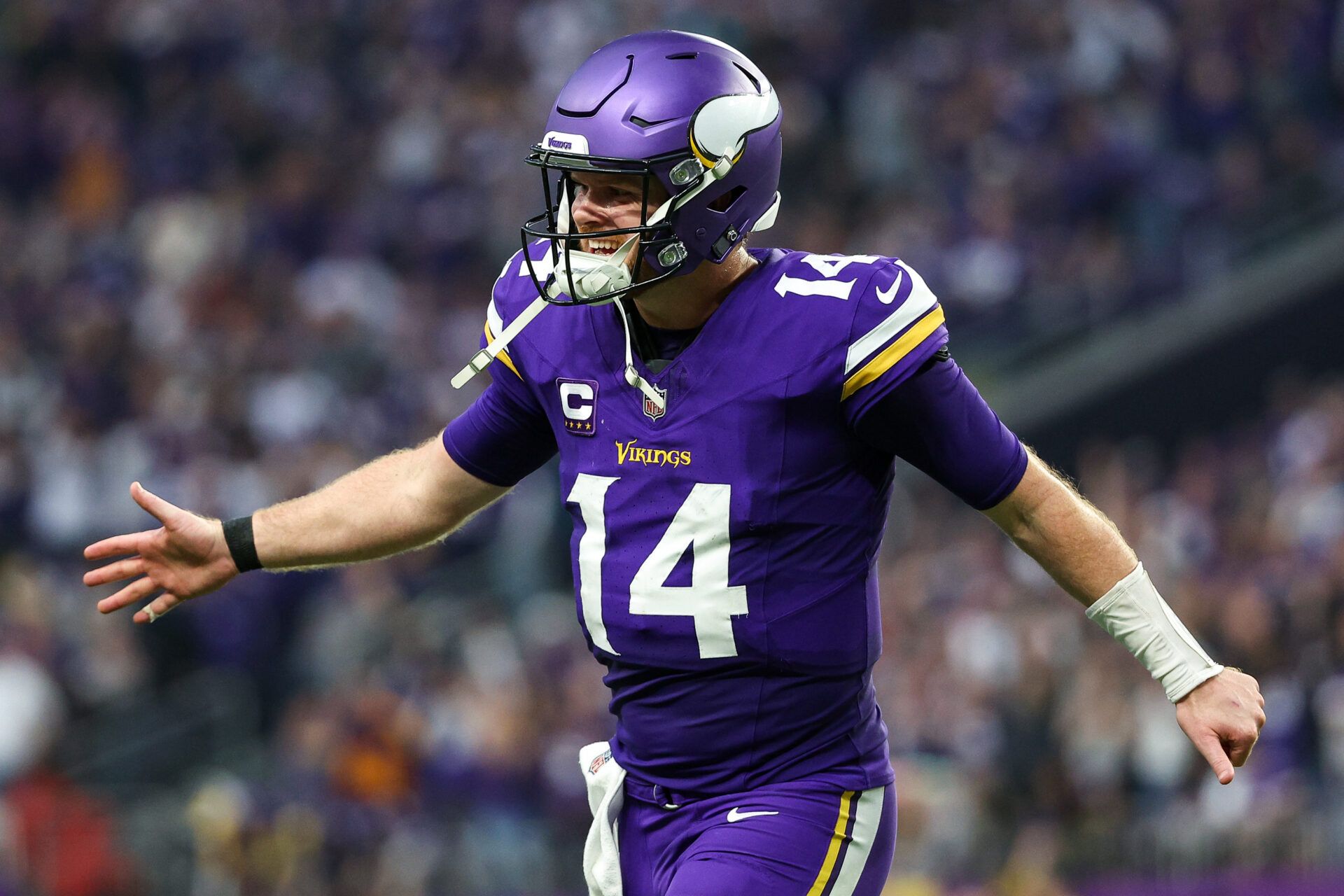 Vikings legend Jared Allen weighed in on Sam Darnold’s future in Minnesota, questioning if he has what it takes to lead the team to a Super Bowl.