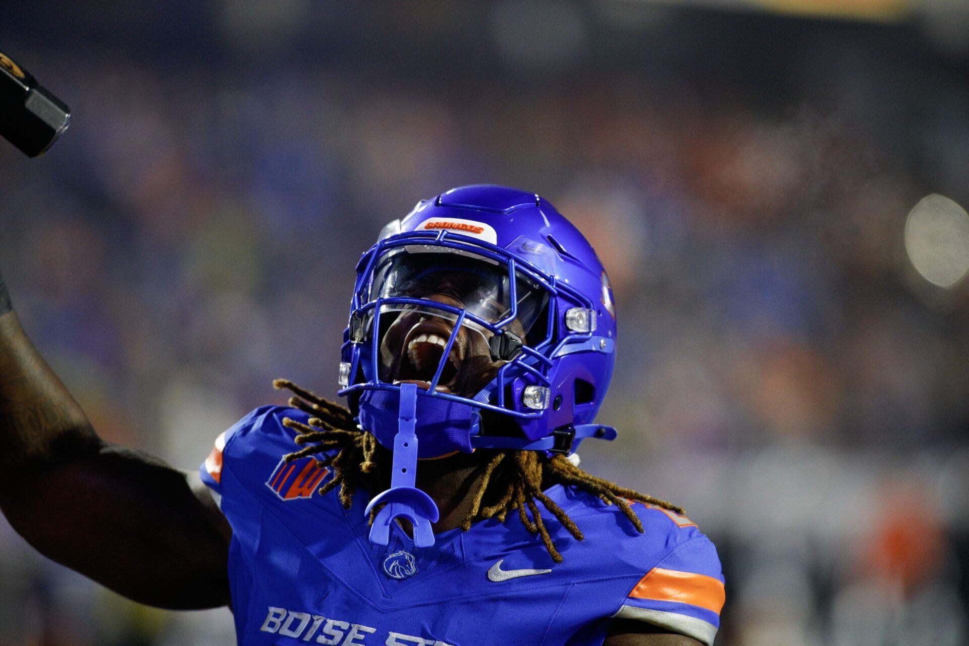 Boise State RB Ashton Jeanty Gets Compared to $38,000,000 NFL Star