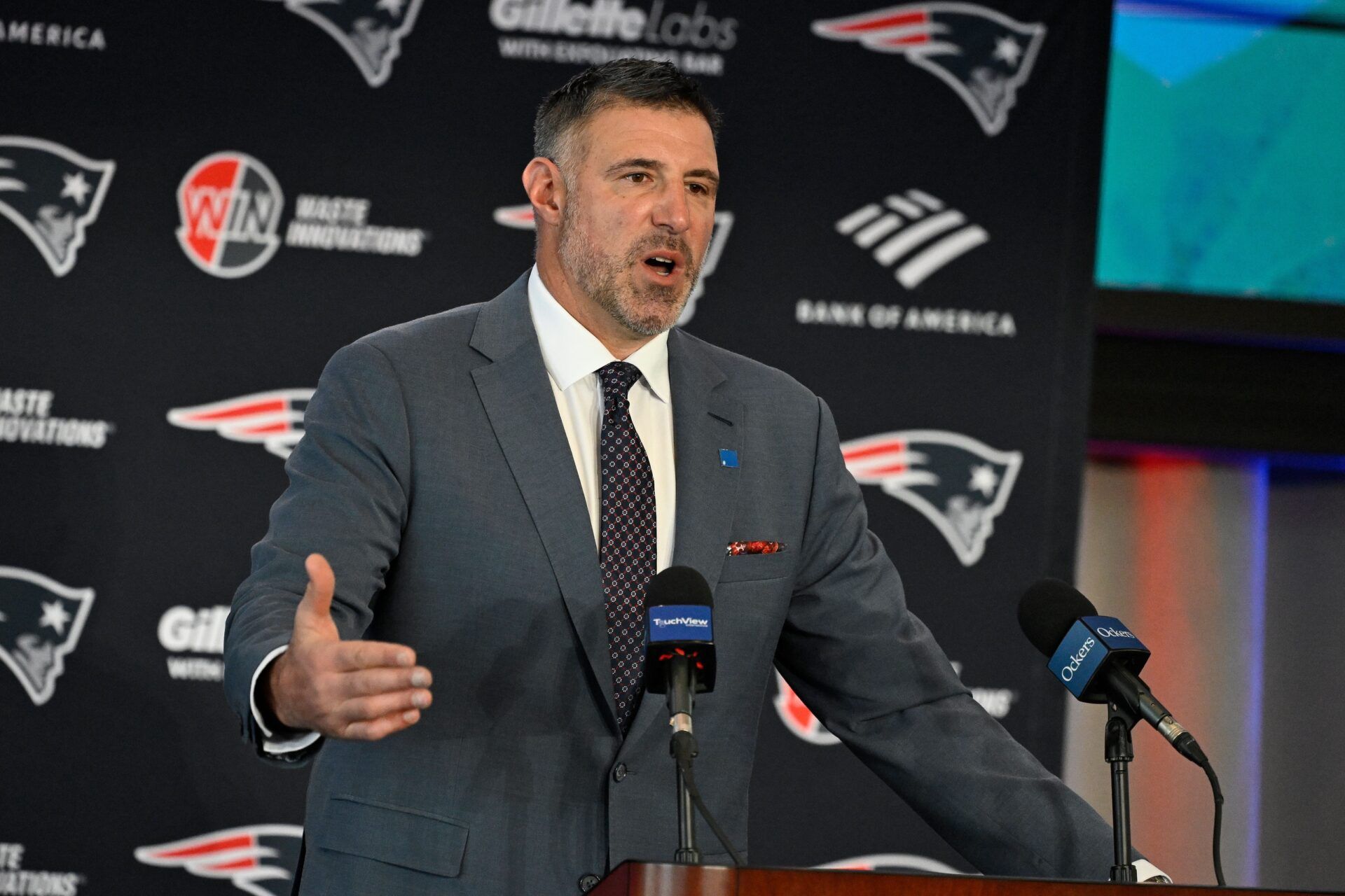 Mike Vrabel addresses media at a press conference to announce his hiring as the head coach of the New England Patriots at Gillette Stadium.