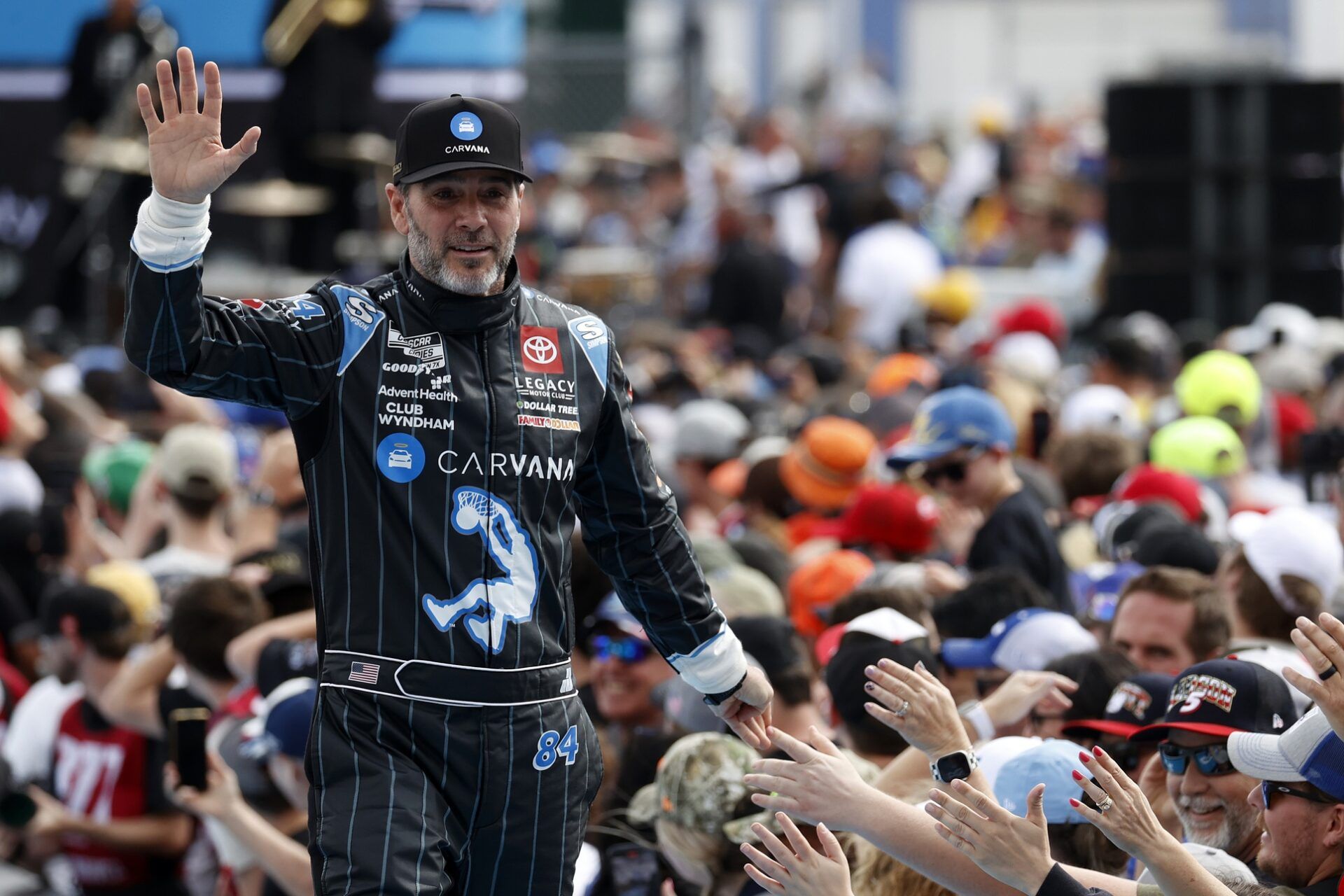 'Jimmie Johnson Is One Of The Most Disrespected Great Drivers': Kevin Harvick Once Drew A Line In The Sand For NASCAR Icon