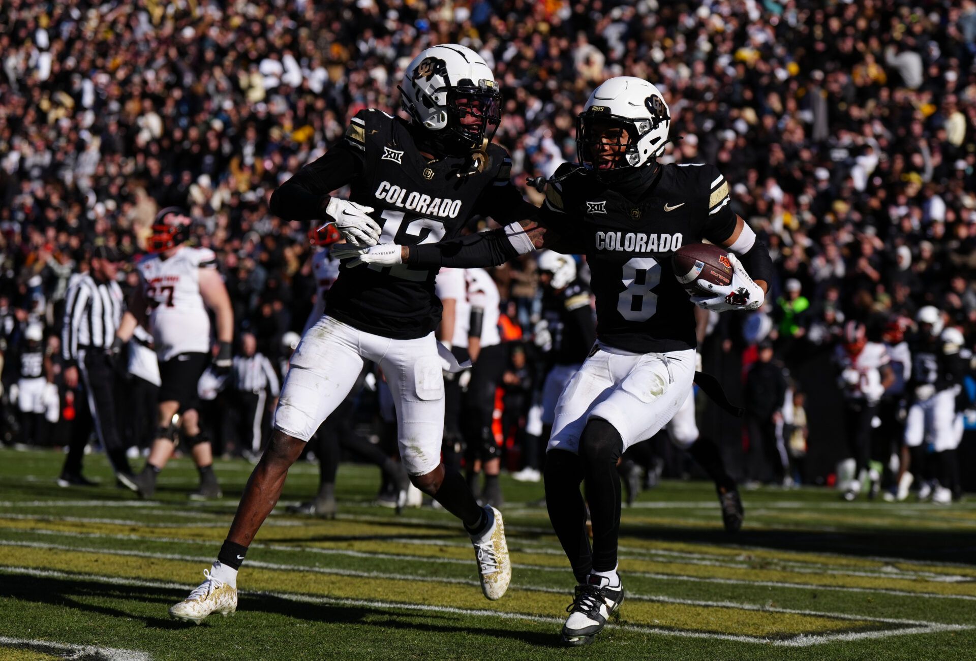 Football fans reacted to the latest analysis of Colorado Buffaloes WR/CB Travis Hunter by analyst Daniel Jeremiah ahead of the 2025 NFL Draft.