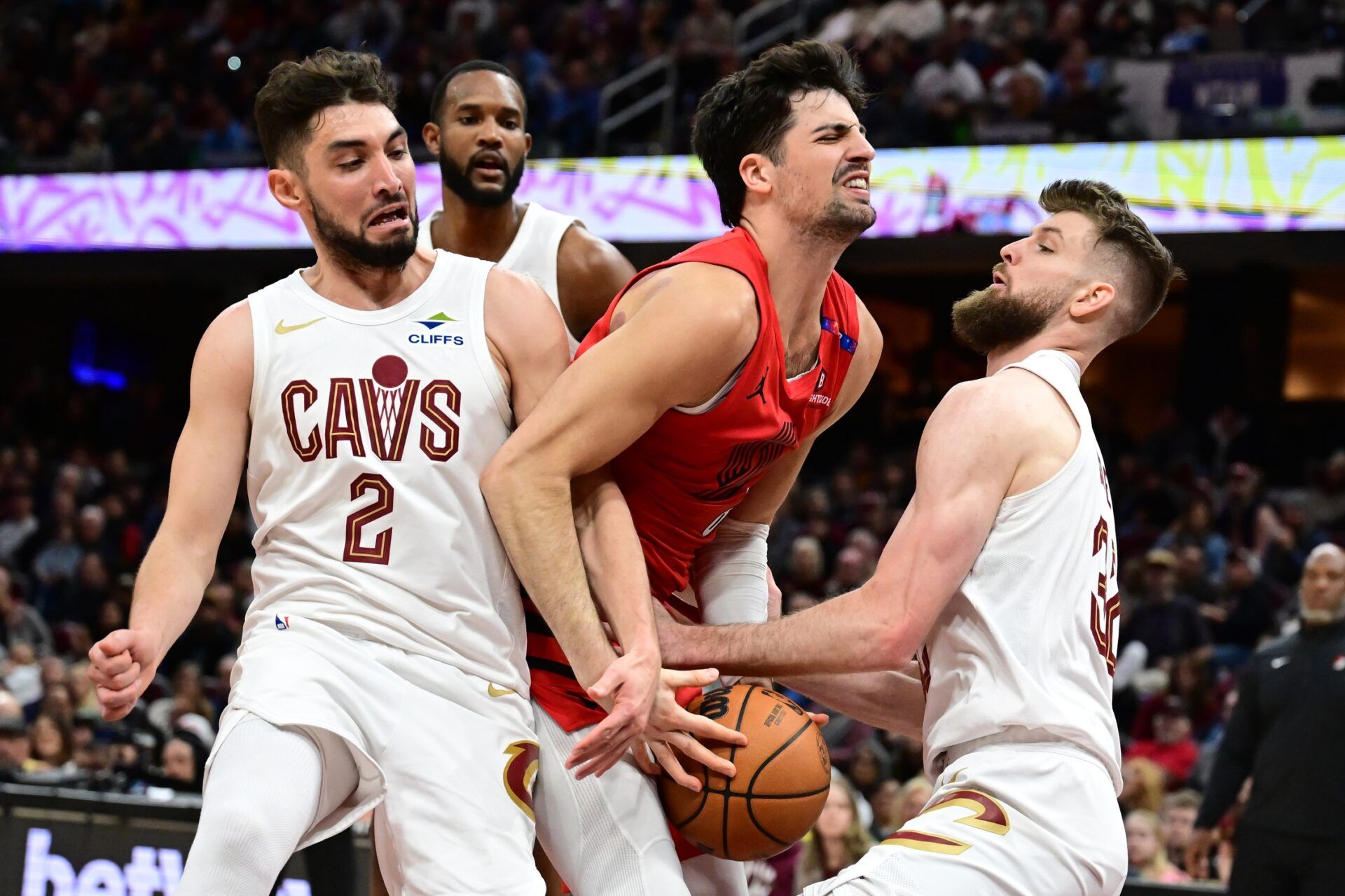 ‘Abt To Get Fined 30k’ – Cavaliers Guard Stuns Fans After Publicly Calling Out NBA Referee