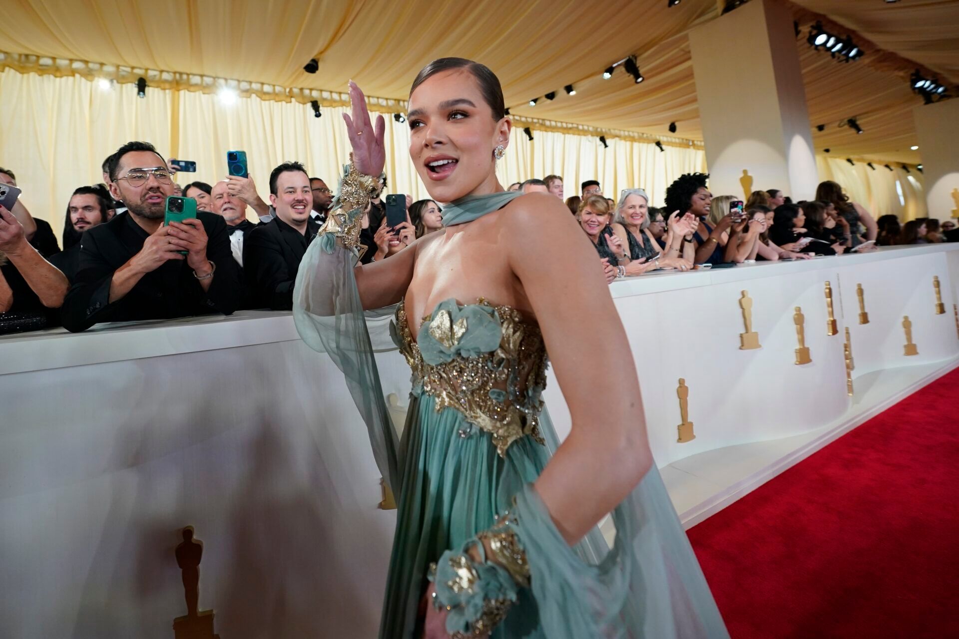 Mar 10, 2024; Los Angeles, CA, USA; Hailee Steinfeld on the red carpet at the 96th Oscars at the Dolby Theatre at Ovation Hollywood in Los Angeles on Sunday, March 10, 2024. Mandatory Credit: Robert Hanashiro-USA TODAY