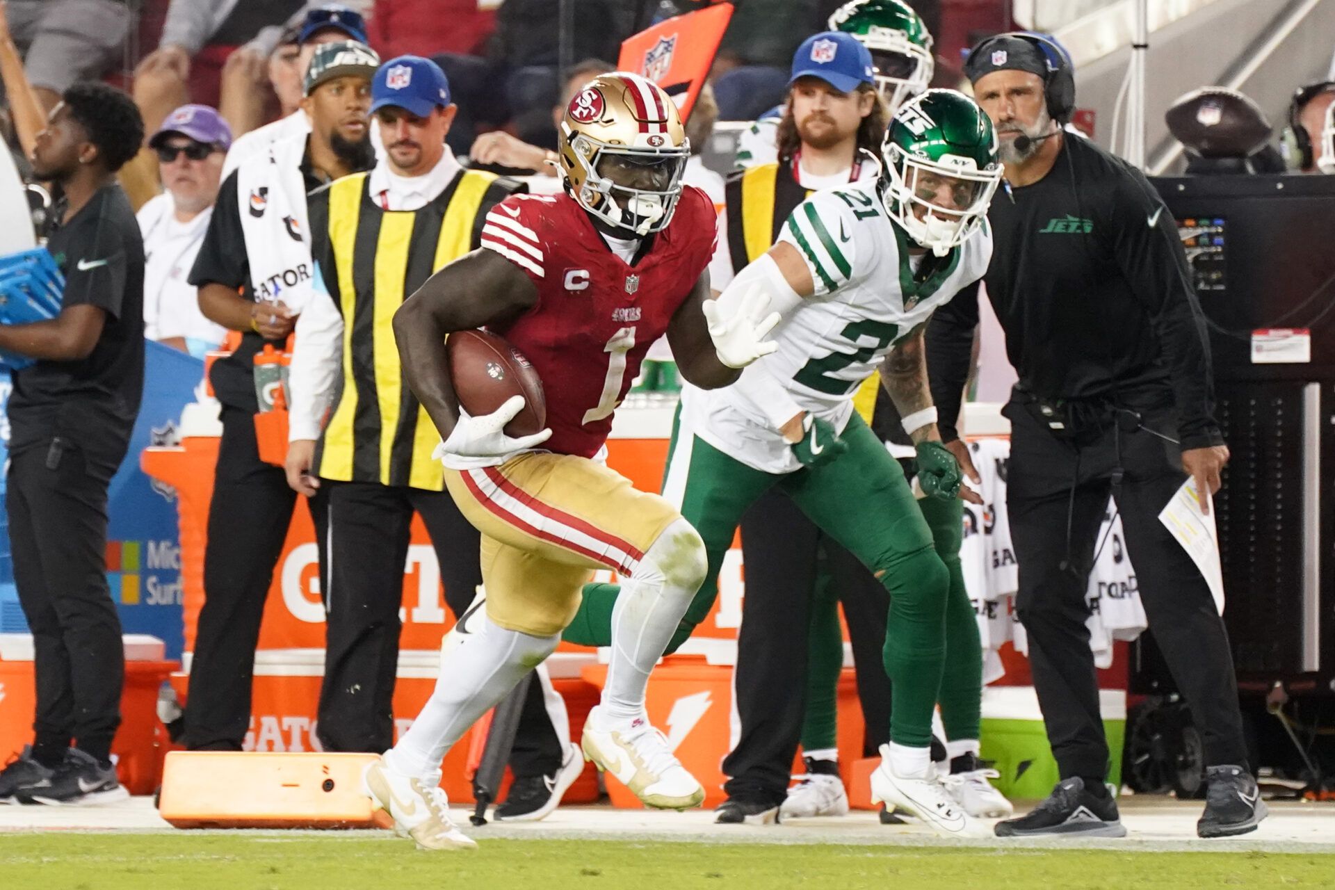 Deebo Samuel Sr. took to X to share a heartfelt message for the 49ers after his move to the Washington Commanders, expressing his love.