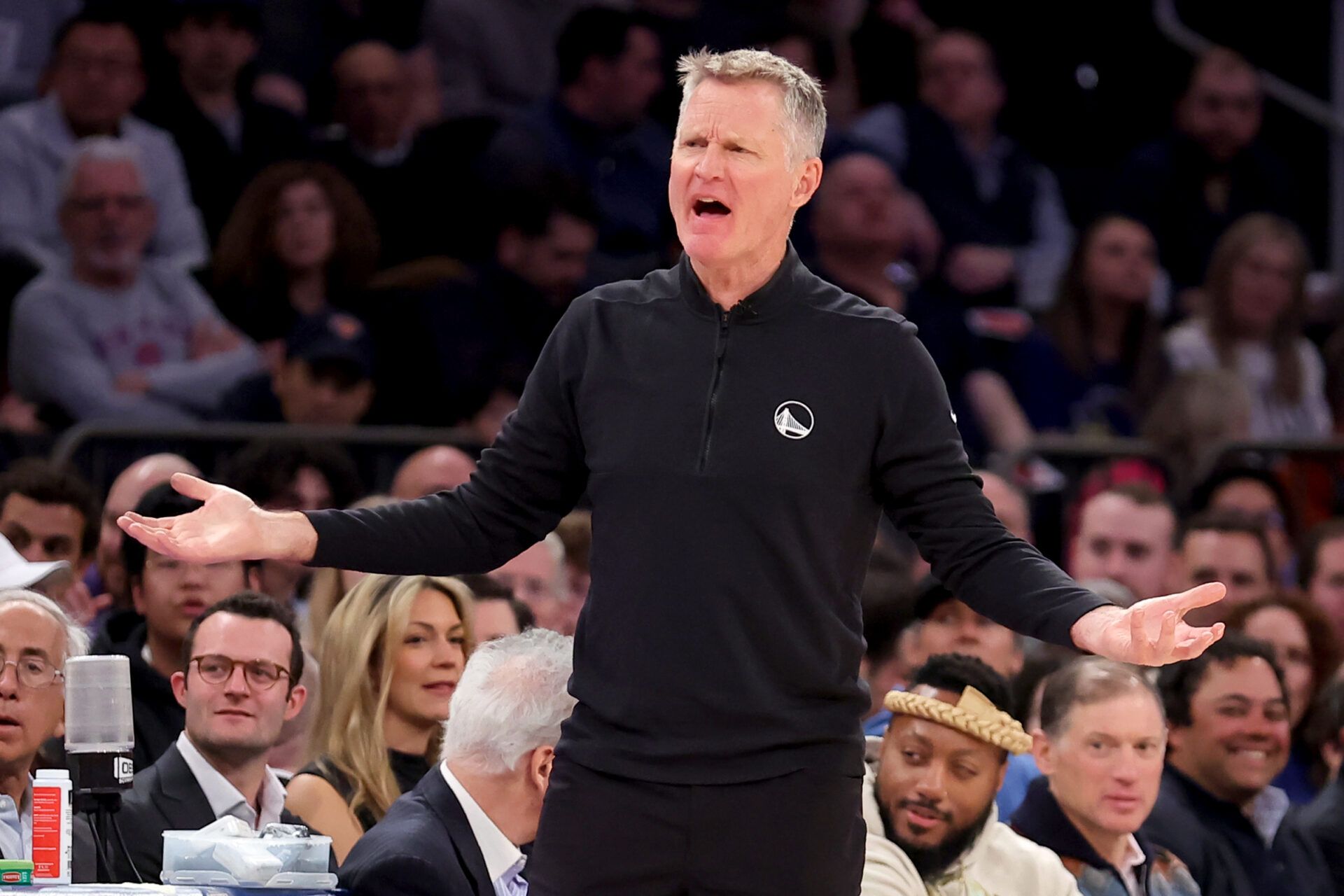 Mar 4, 2025; New York, New York, USA; Golden State Warriors head coach Steve Kerr coaches against the New York Knicks during the second quarter at Madison Square Garden. Mandatory Credit: Brad Penner-Imagn Images