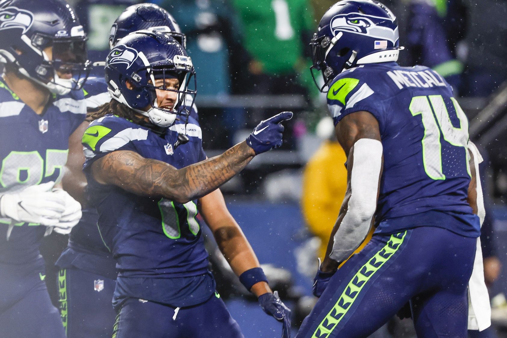 Seahawks Star WR Jaxon Smith-Njigba Shares Heartbroken 2-Word Reaction To DK Metcalf, Tyler Lockett News