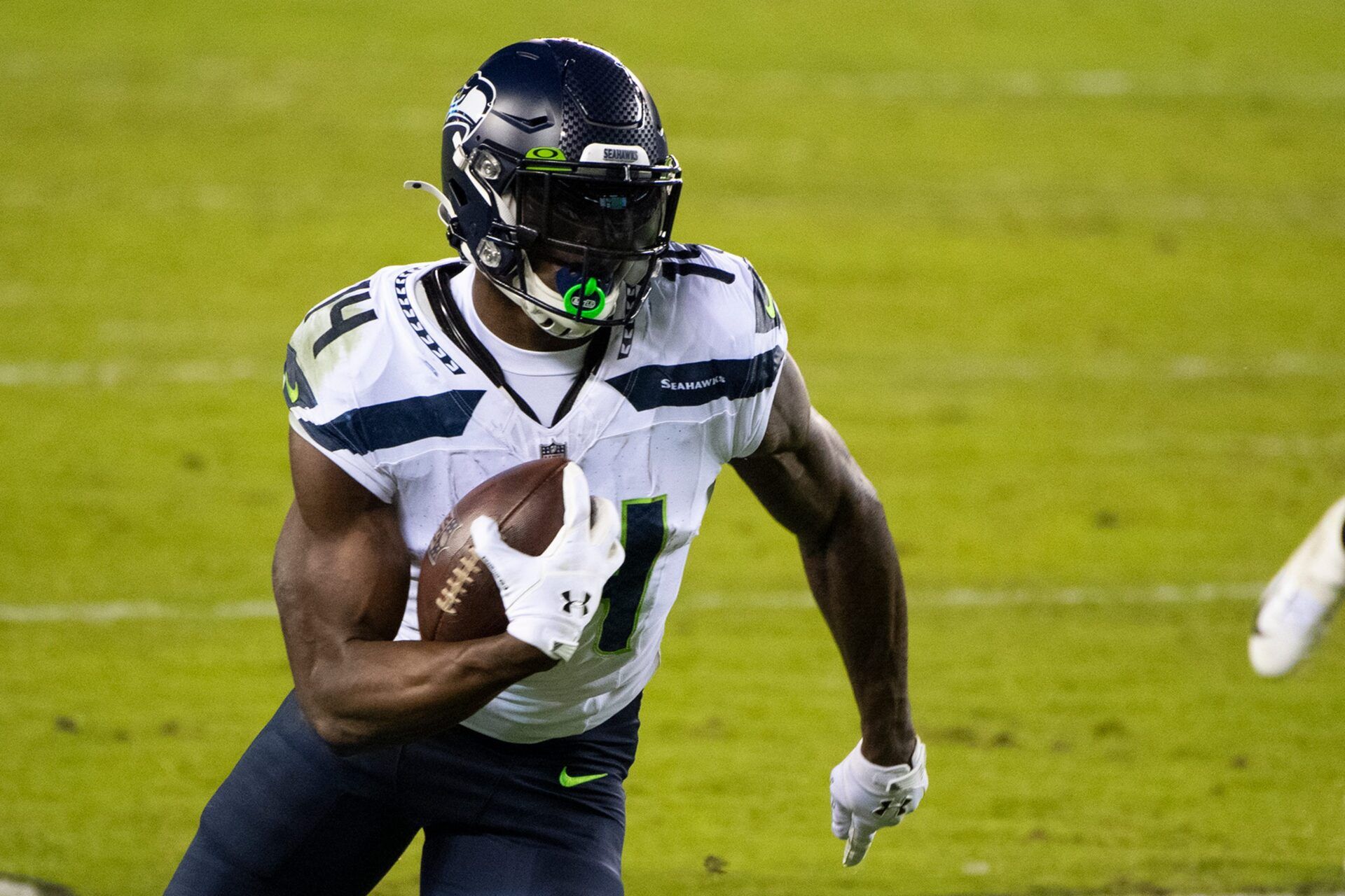 Seahawks' D.K. Metcalf (14) carries the ball against the Eagles Monday, Nov. 30, 2020 in Philadelphia. Jl Eagles 113020 23