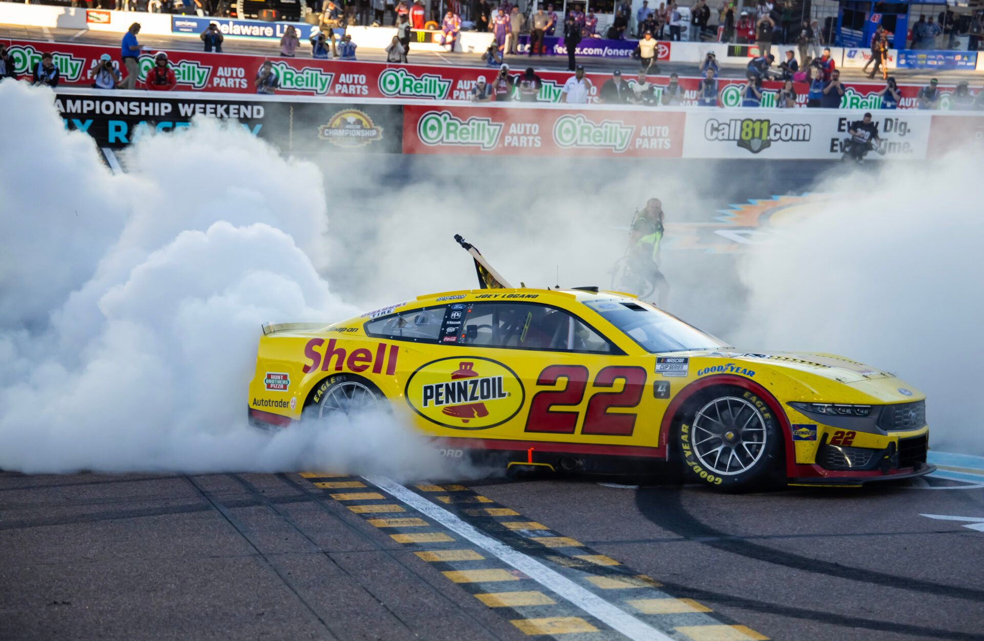 Full schedule, TV details, and key storylines for NASCAR’s Phoenix weekend, including the Shriners Children’s 500 and Xfinity Series action.