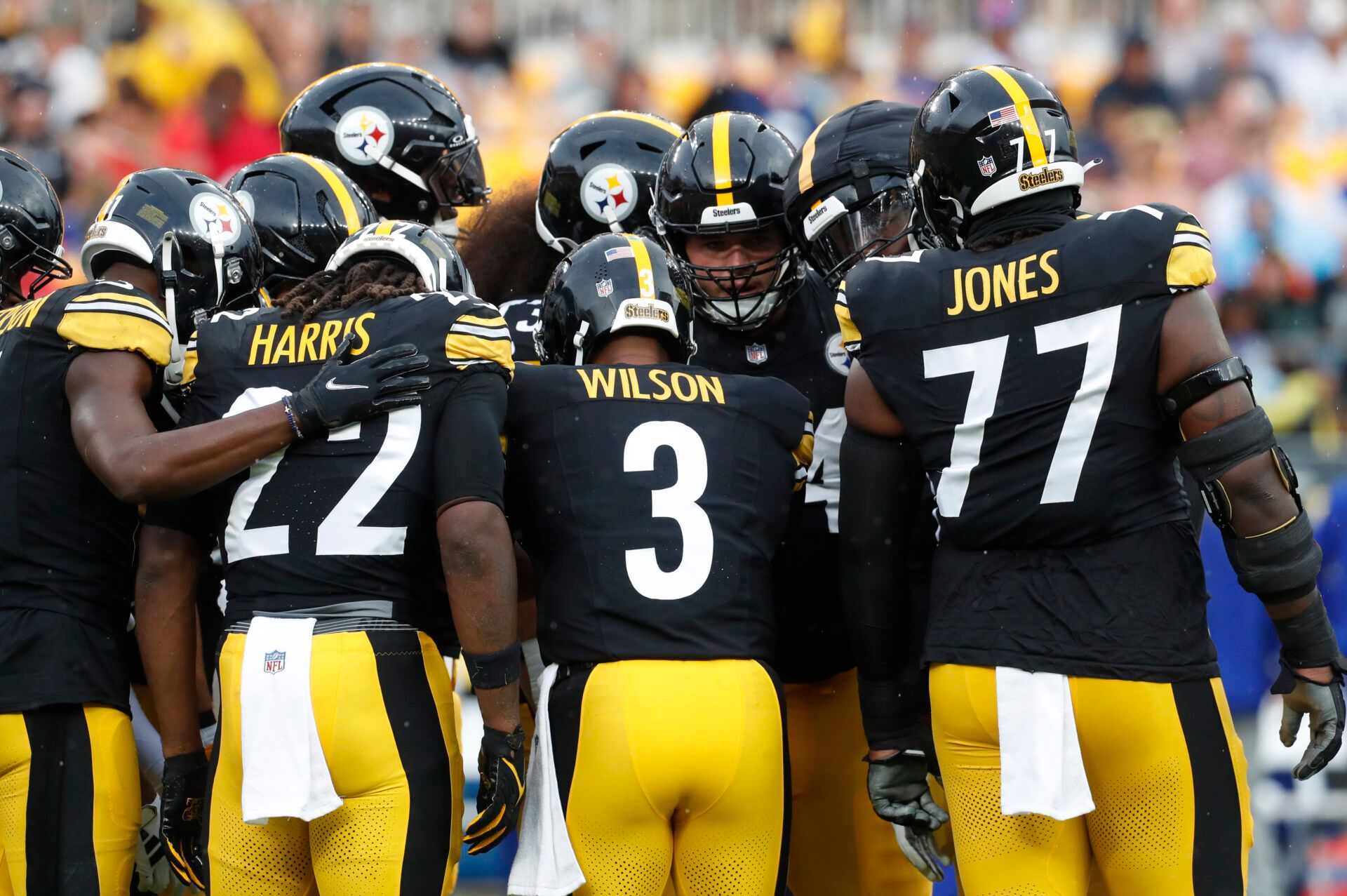 Following yet another Wild Card exit in the 2025 NFL playoffs, the Pittsburgh Steelers are examining their options for a much-needed wideout.