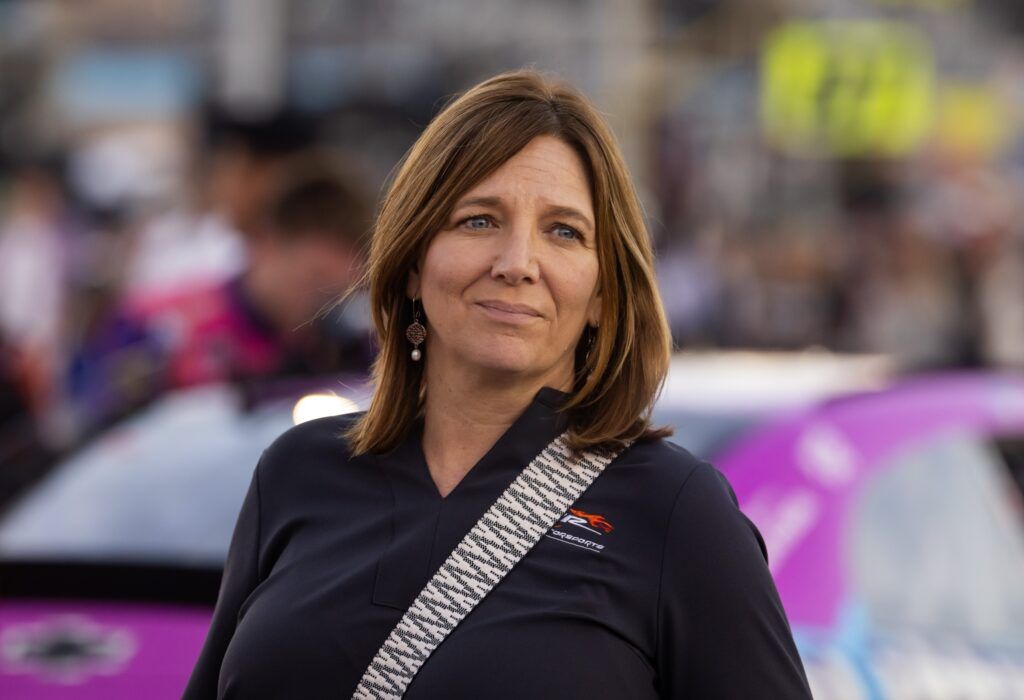 ‘Father Only Finished Eighth Grade’ - Kelley Earnhardt Miller Once ...