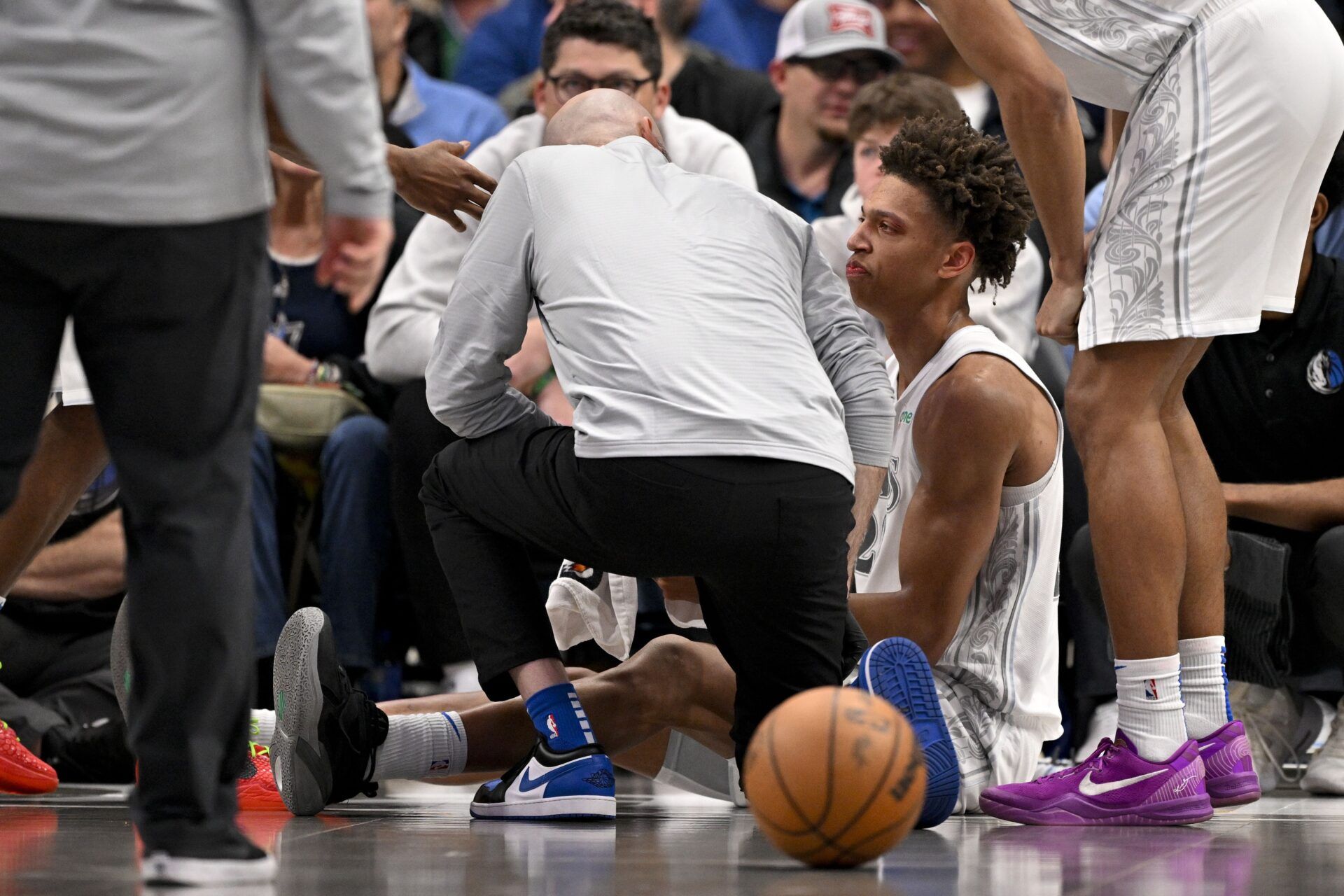 ‘Most Cursed Season’ — NBA Fans React as Mavs Injury Tally Moves Up With Dwight Powell-Kessler Edwards’ On-Court Collision