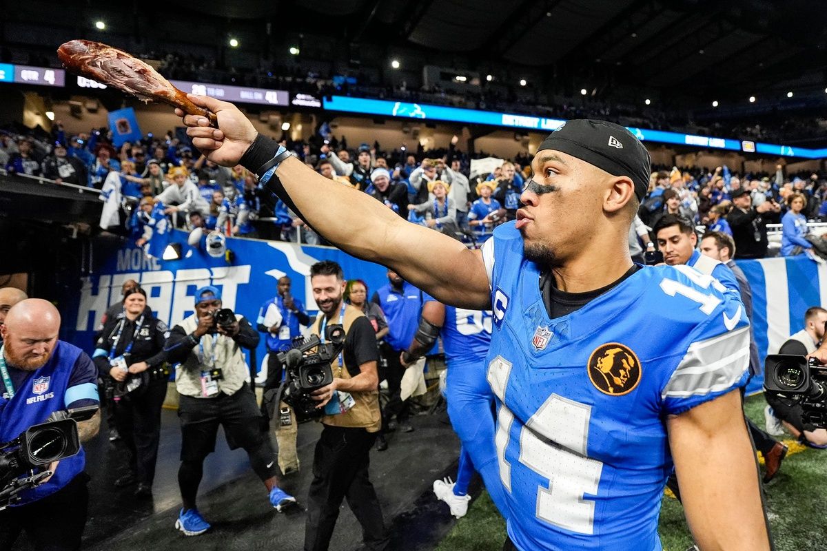 ‘Unlimited F****** Money’ — Lions Star Amon-Ra St. Brown Can’t Believe Rival Team’s 'Crazy' Free Agency Spending Spree