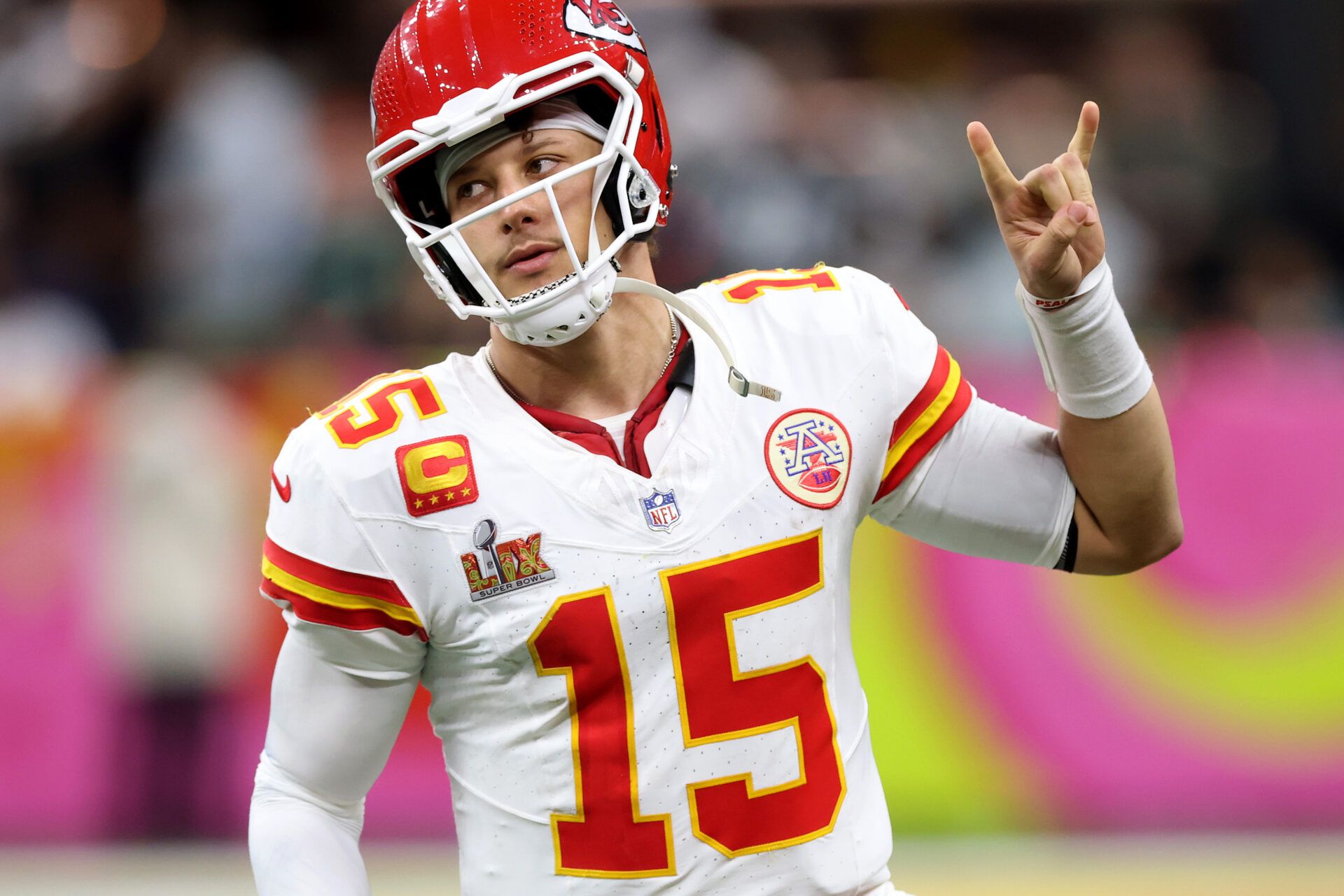 NEW ORLEANS, LOUISIANA - FEBRUARY 09: Patrick Mahomes #15 of the Kansas City Chiefs reacts in the fourth quarter against the Philadelphia Eagles during Super Bowl LIX at Caesars Superdome on February 09, 2025 in New Orleans, Louisiana. (Photo by Jamie Squire/Getty Images)