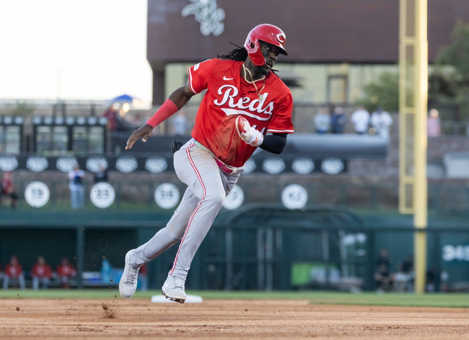 Cincinnati Reds shortstop Elly De La Cruz against the Los Angeles Dodgers during a spring training game at Camelback Ranch-Glendale.