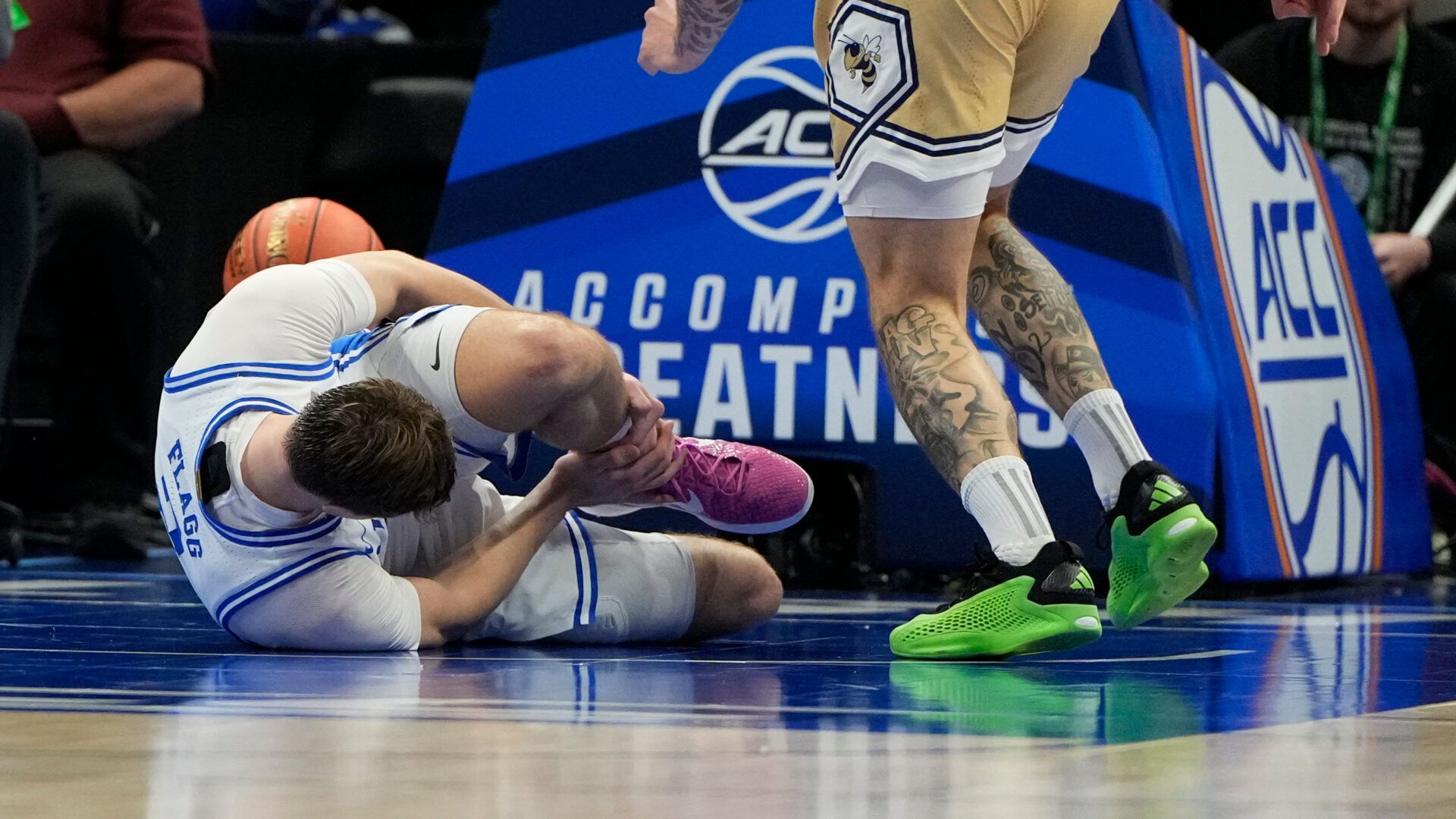 ‘That Looks Painful’ – Prayers Pour In for Cooper Flagg As NBA Prospect Leaves Duke Game Early With Ankle Injury