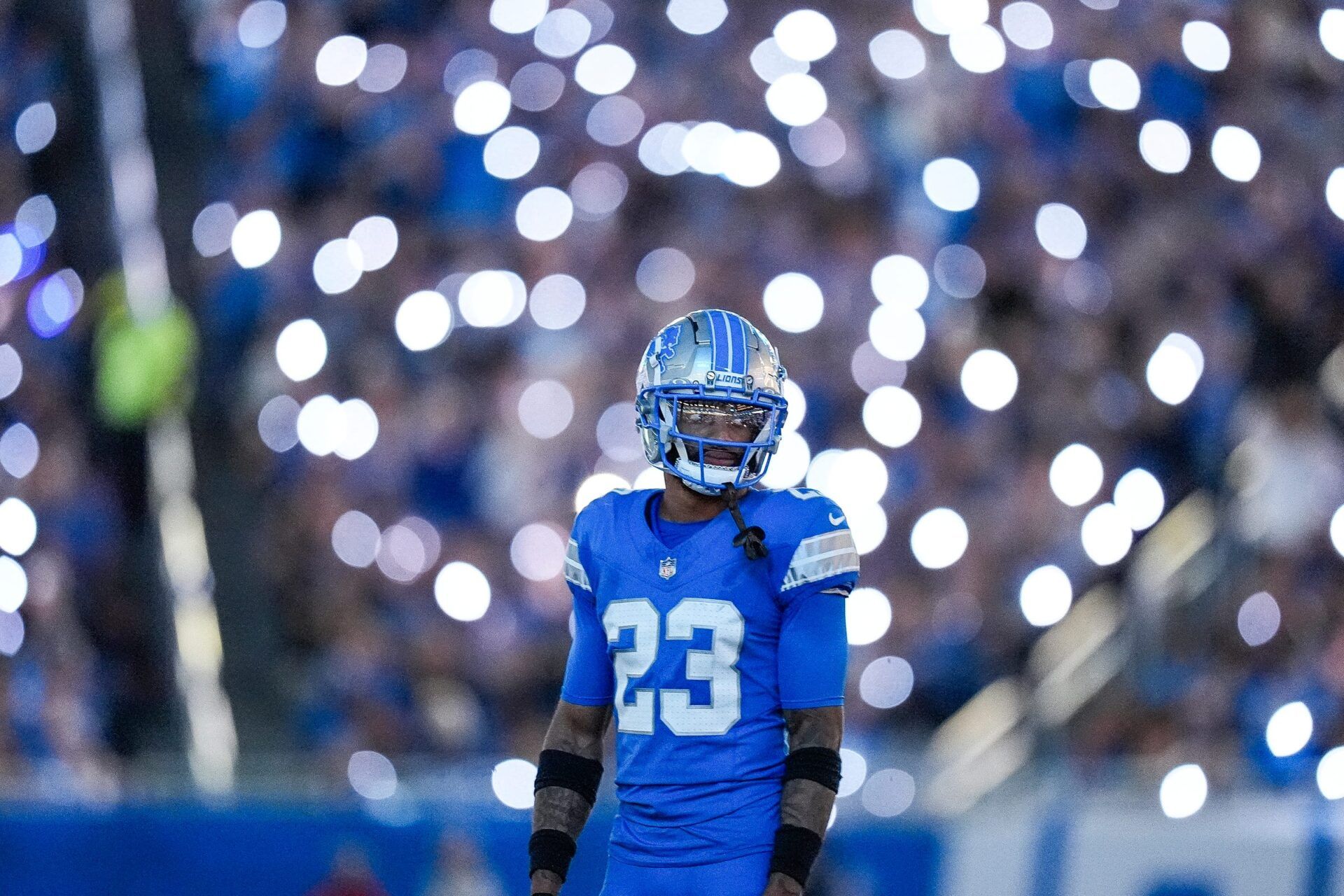 Detroit Lions cornerback Carlton Davis III (23) looks on at a timeout against Los Angeles Rams during the second half at Ford Field in Detroit on Sunday, September 8, 2024.