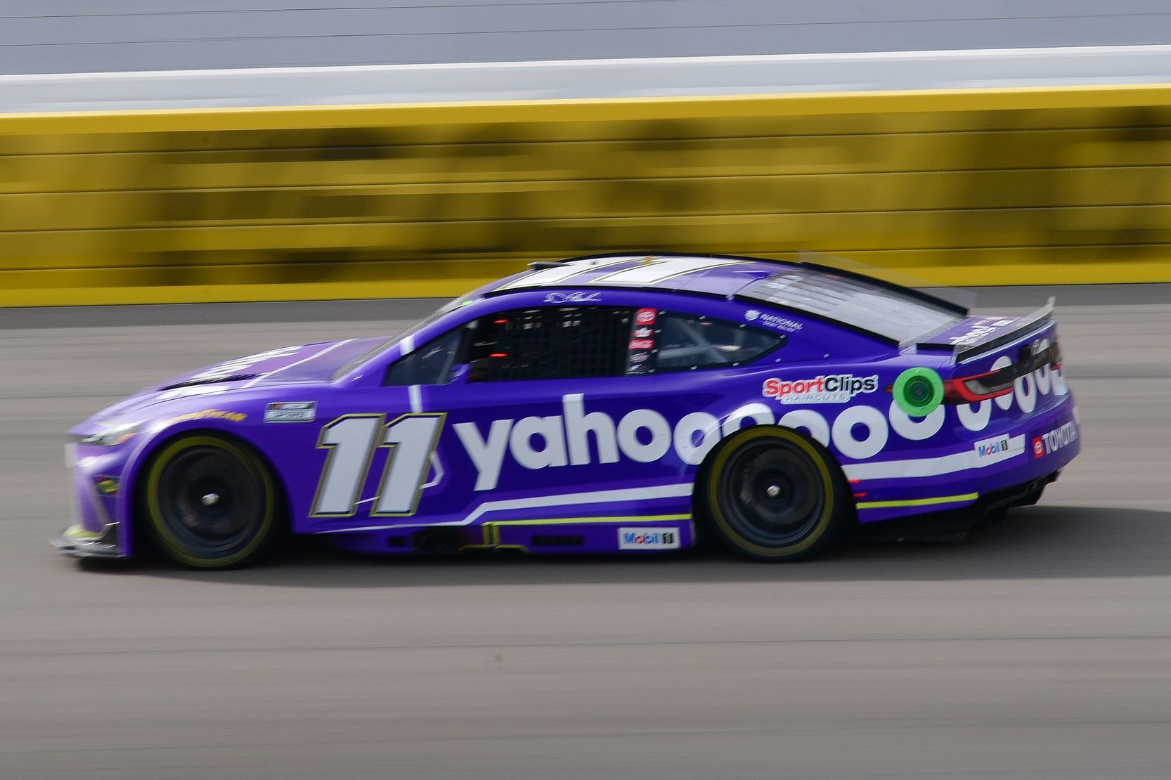 $168 Billion Insurance Giant Progressive Reportedly Eyeing Major NASCAR Deal with JGR, Denny Hamlin