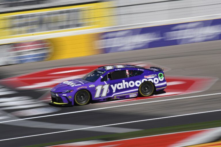 Denny Hamlin’s No. 11 Unsponsored for Homestead-Miami? Full Entry List for the Straight Talk Wireless 400