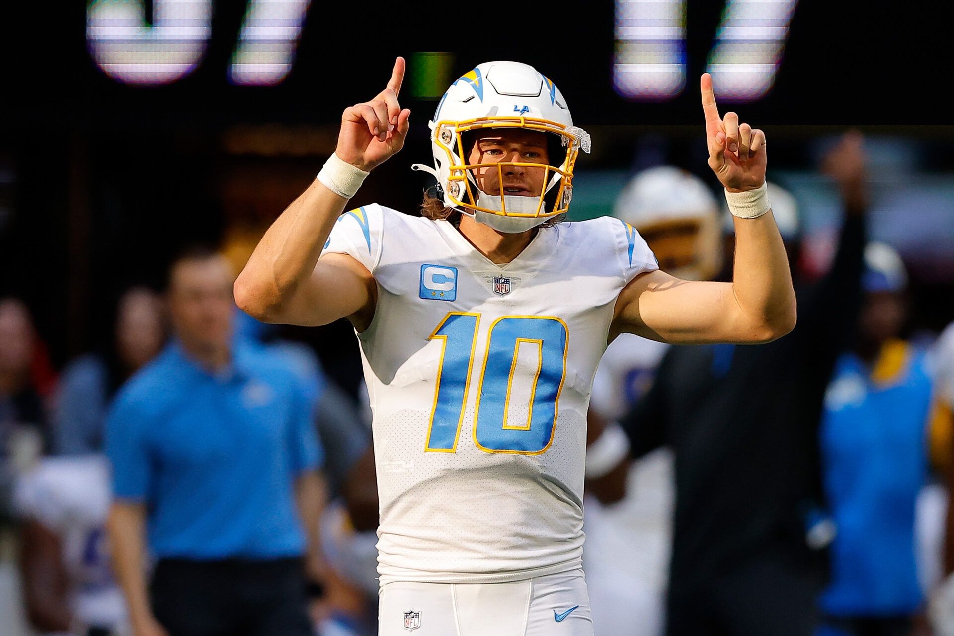 ATLANTA, GEORGIA - NOVEMBER 06: Justin Herbert #10 of the Los Angeles Chargers reacts after a play during the fourth quarter in the game against the Atlanta Falcons at Mercedes-Benz Stadium on November 06, 2022 in Atlanta, Georgia. (Photo by Todd Kirkland/Getty Images)