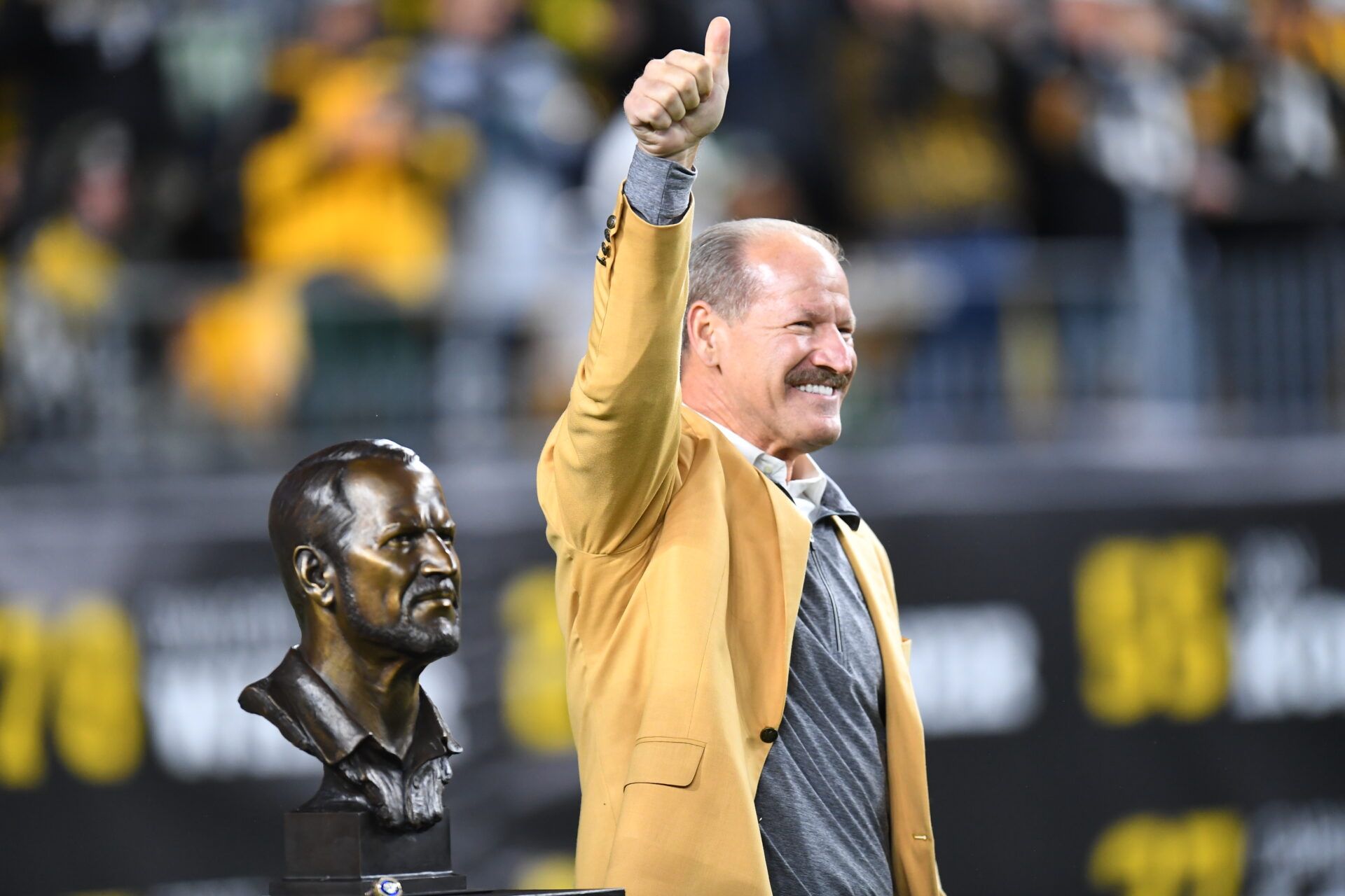 PITTSBURGH, PENNSYLVANIA - OCTOBER 17: Bill Cowher during a hall of fame half time ceremony during the Pittsburgh Steelers and the Seattle Seahawks game at Heinz Field on October 17, 2021 in Pittsburgh, Pennsylvania. (Photo by Joe Sargent/Getty Images)