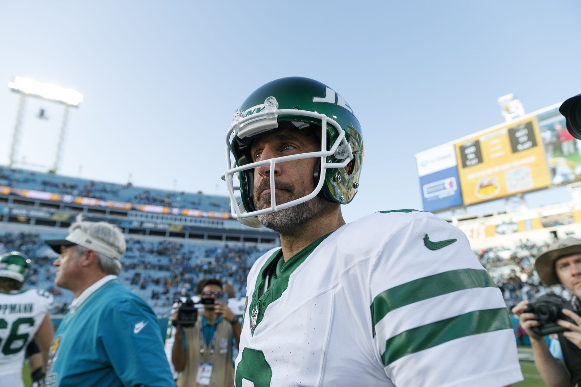 NFL Insider Provides Major Update on Vikings’ QB Plans, Clearing the Way for Aaron Rodgers’ Free Agency Decision