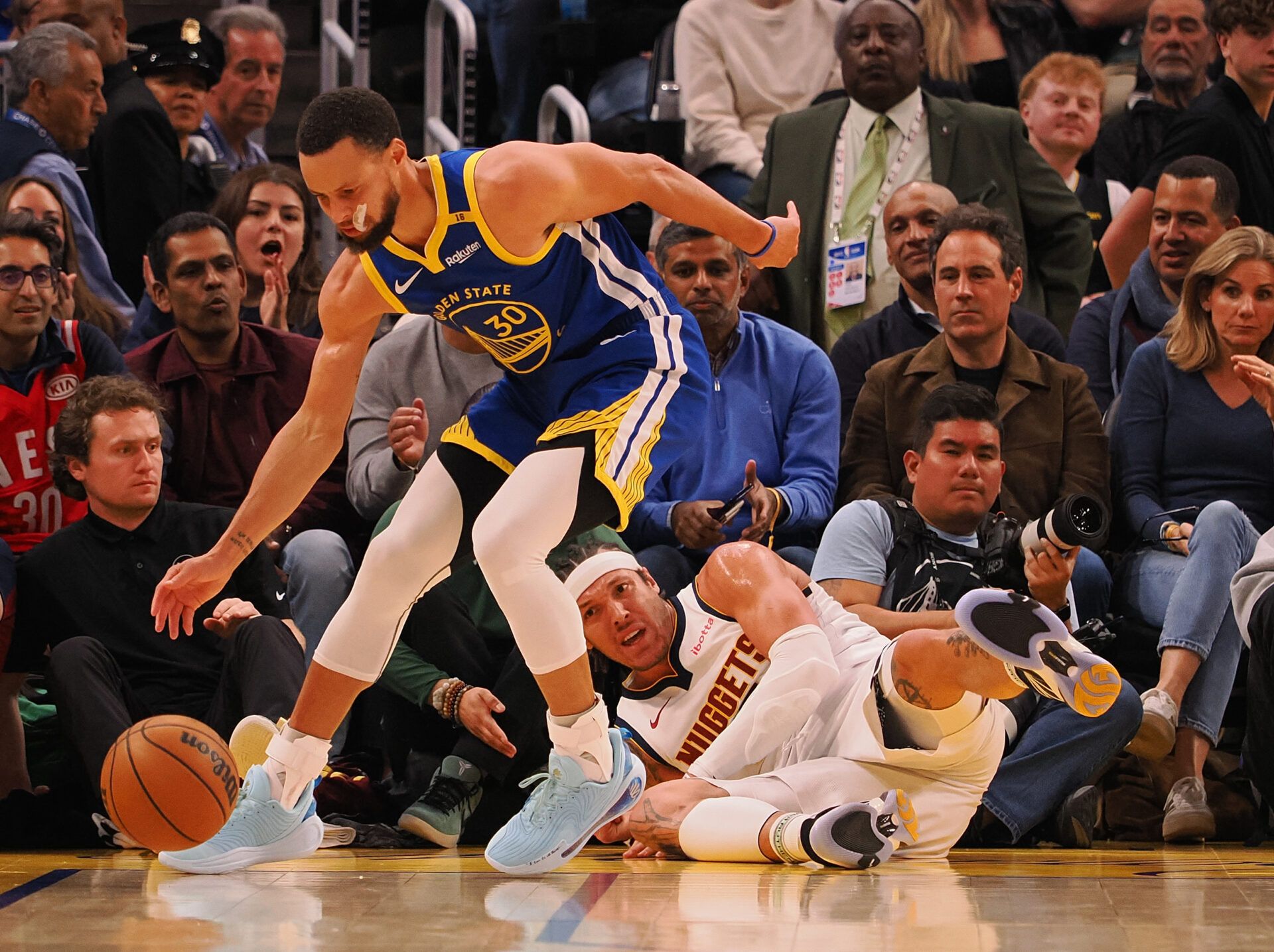 Is Stephen Curry Playing vs. Raptors? Coach Steve Kerr Provides Status Update for Warriors Star