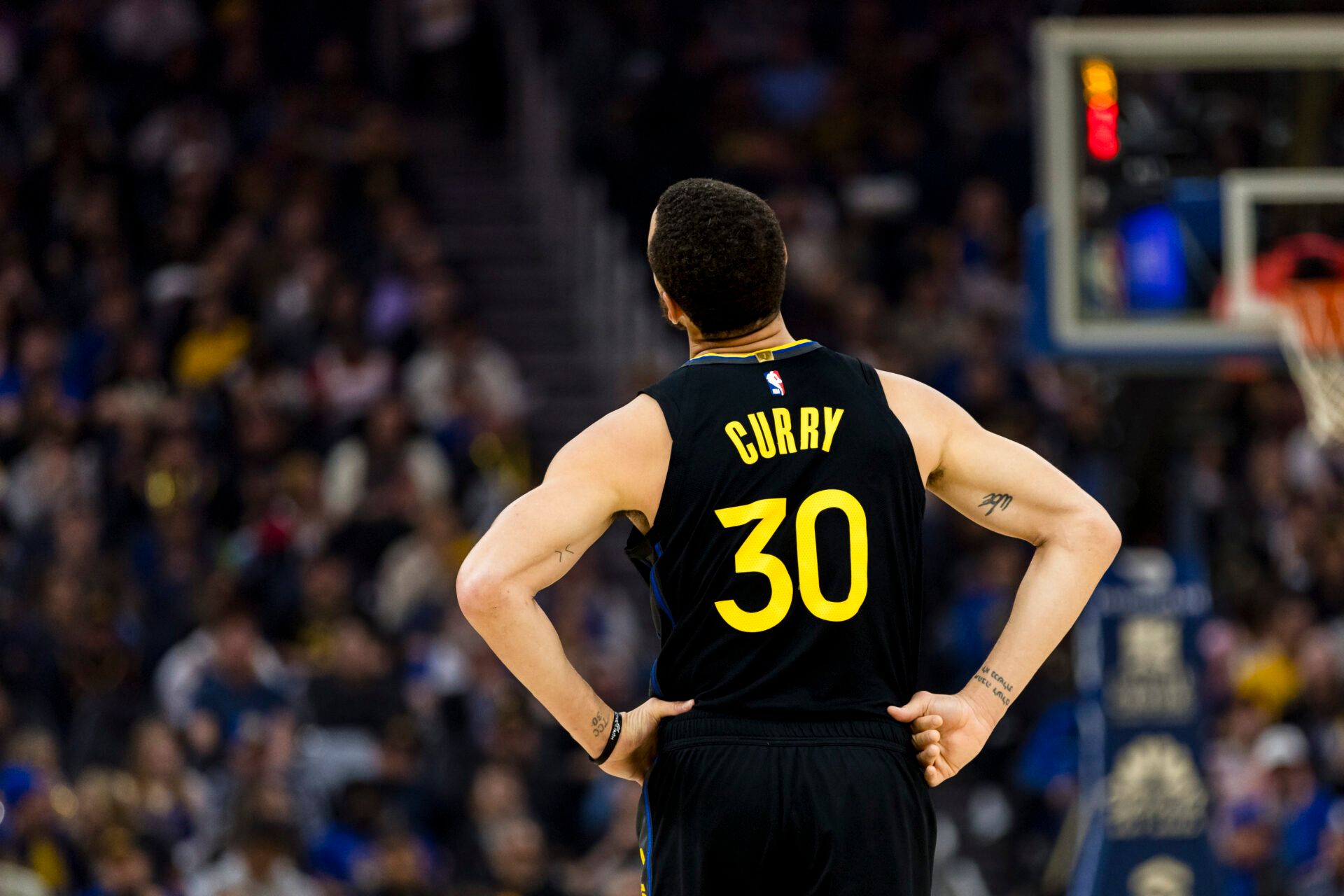 Stephen Curry Tailbone Injury Recovery Timeline: How Long Does a Pelvic Contusion Take to Heal?