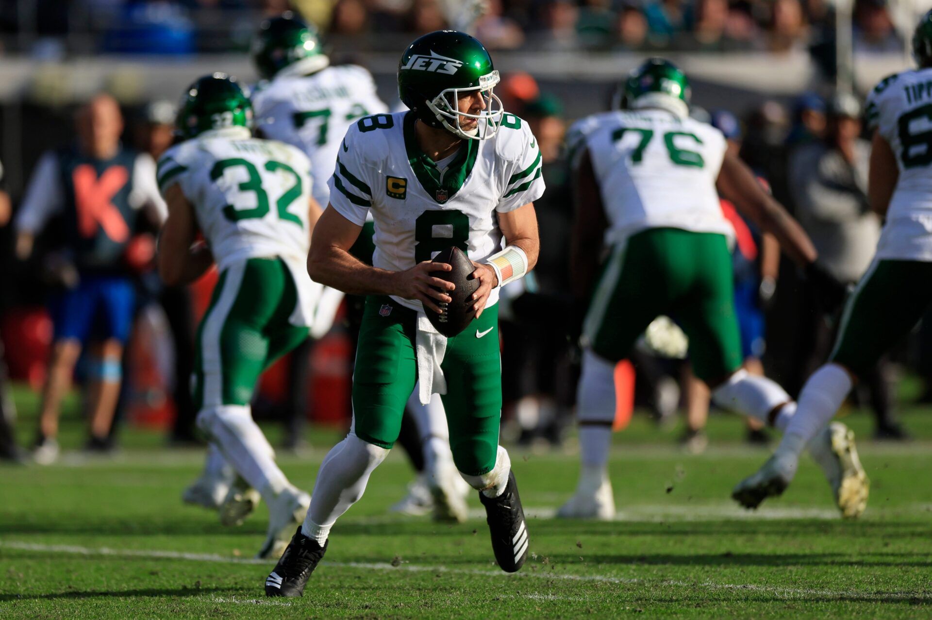 New York Jets quarterback Aaron Rodgers (8) looks to pass during the fourth quarter Sunday, Dec. 15, 2024 at EverBank Stadium in Jacksonville, Fla. The Jets held off the Jaguars 32-25.