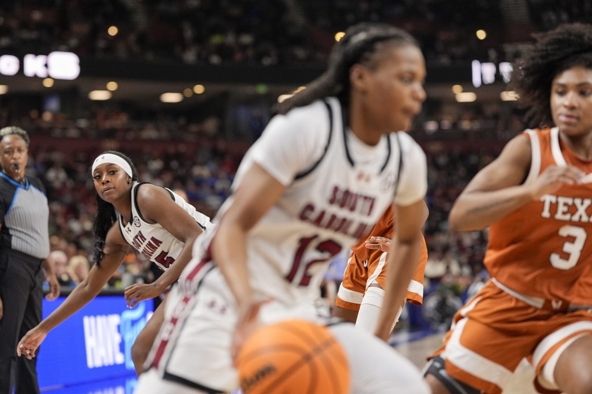 Who is MiLaysia Fulwiley? Stephen Curry Finds Perfect Way to Support South Carolina Star and Curry Brand Athlete