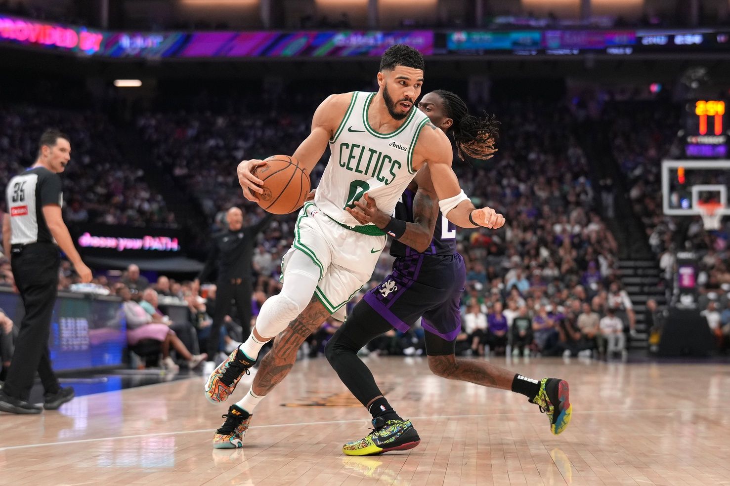 What Happened to Jayson Tatum? Celtics Star Leaves NBA Game Early After Viral Incident With Domantas Sabonis thumbnail