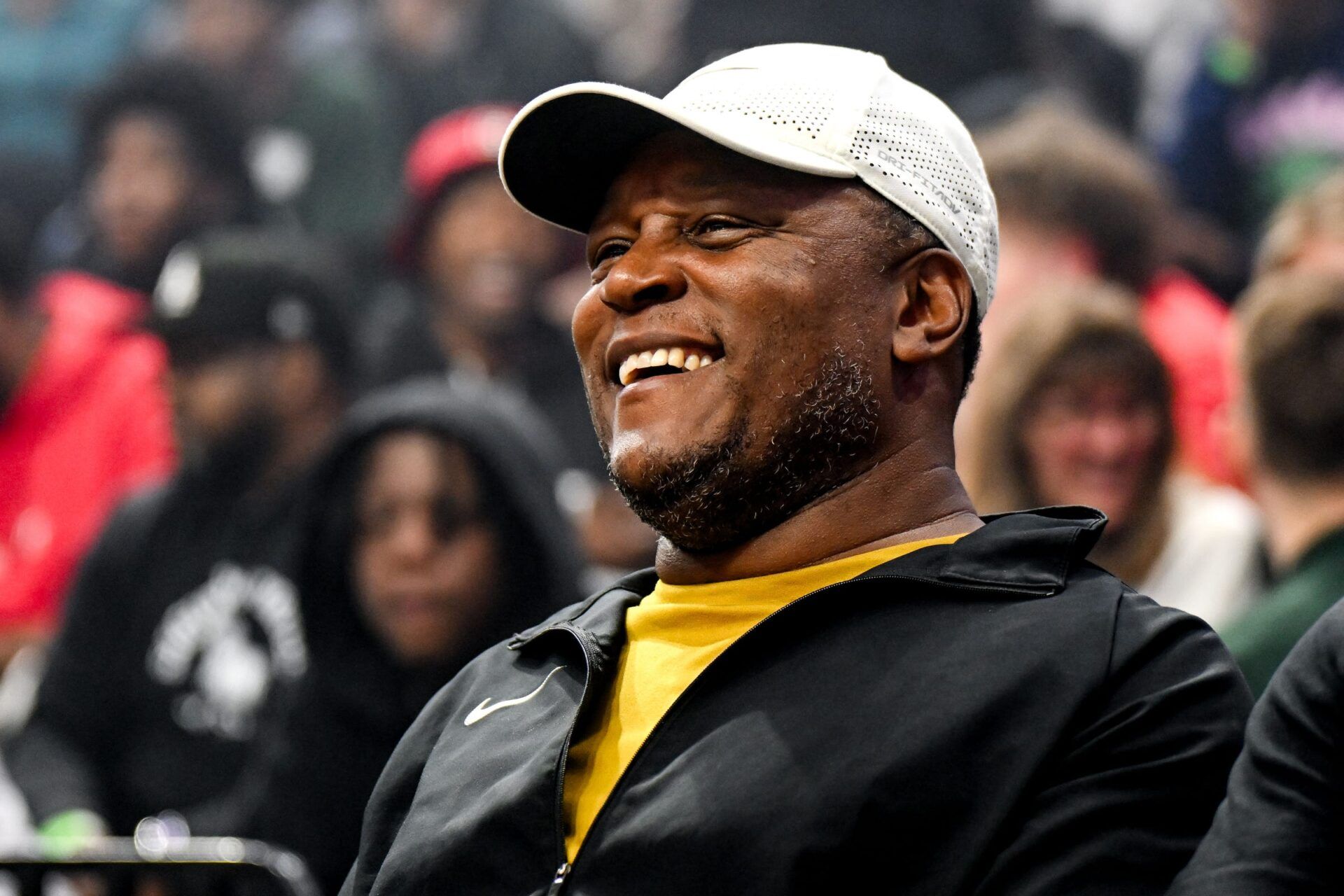 Barry Sanders believes the 2024 season marked a resurgence for NFL running backs, with stars like Saquon Barkley proving their value once again.