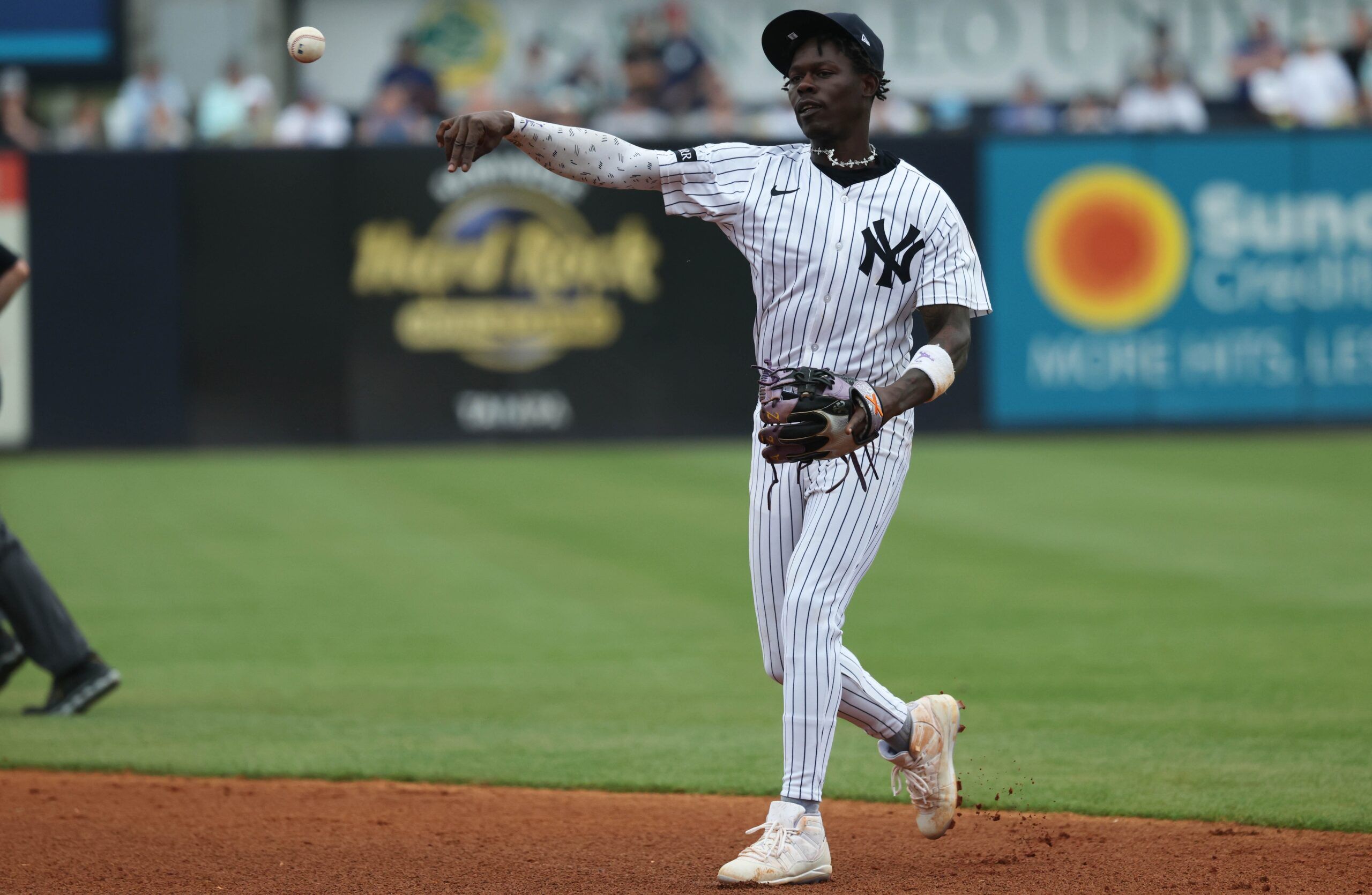Marlins' Chisholm Jr.: Spotrac Data Reveals His Huge Earnings! - xymrkr0