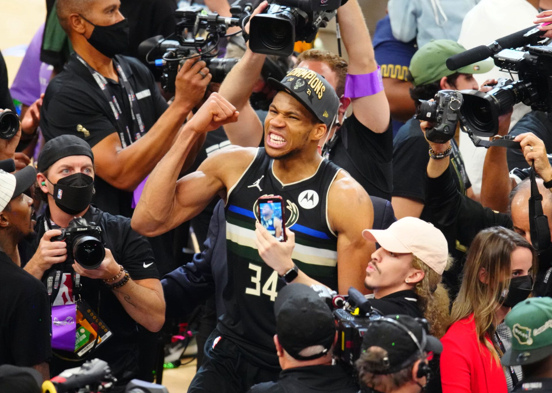Here's what Giannis Antetokounmpo had to say in response to praise from LeBron James that he could score 250 points in the 1970s.