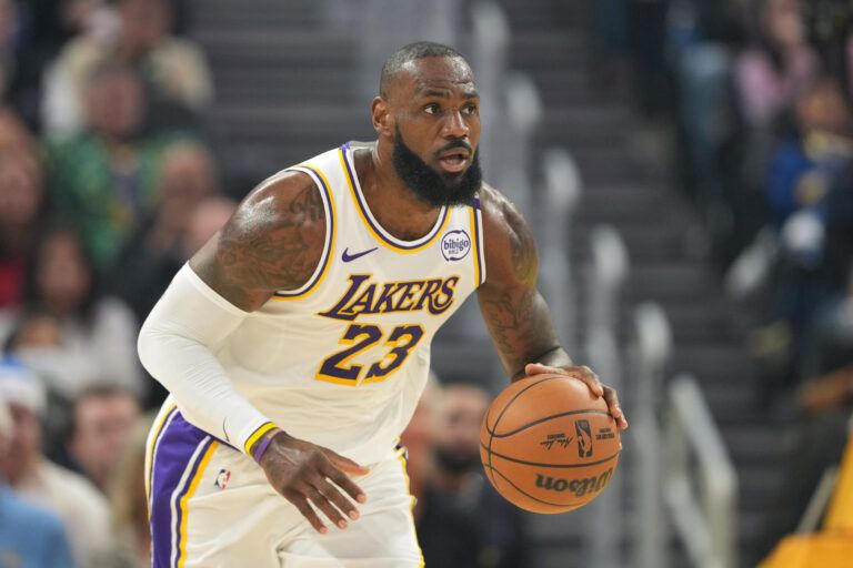 Former NBA star Charles Barkley weighed in and gave valuable insight into the ongoing beef between LeBron James and Stephen A. Smith.