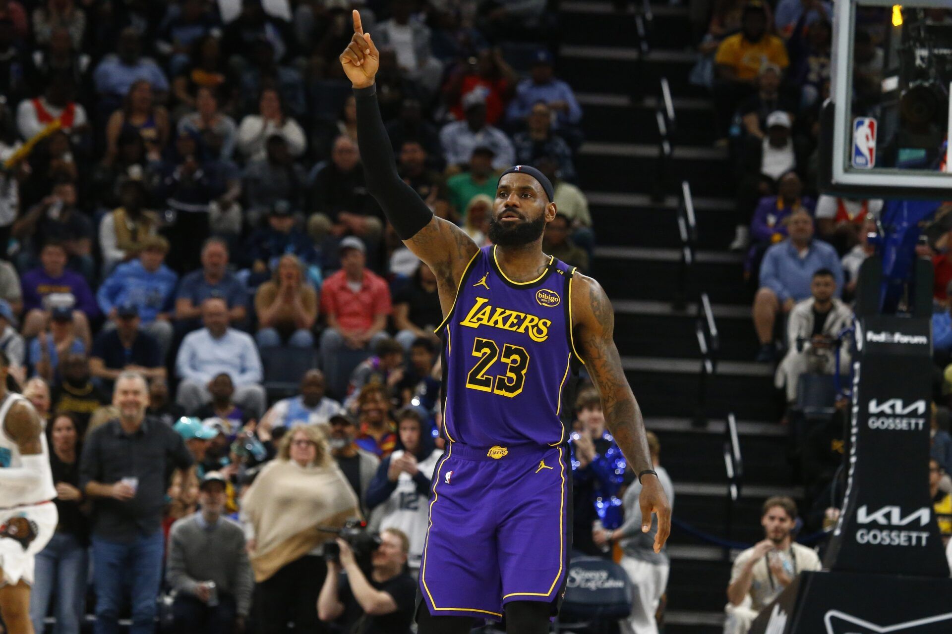 NBA Analyst Names Surprising Lakers Star as Most Important— And It's Not LeBron James or Luka Dončić