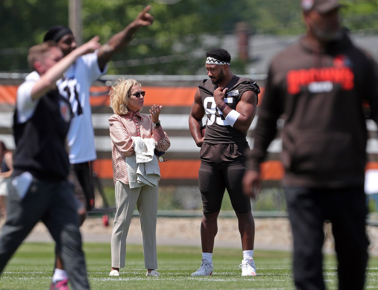 Browns Owner Jimmy Haslam Candidly Calls Out Myles Garrett To ‘Become a Real Leader’ After $160,000,000 Payday