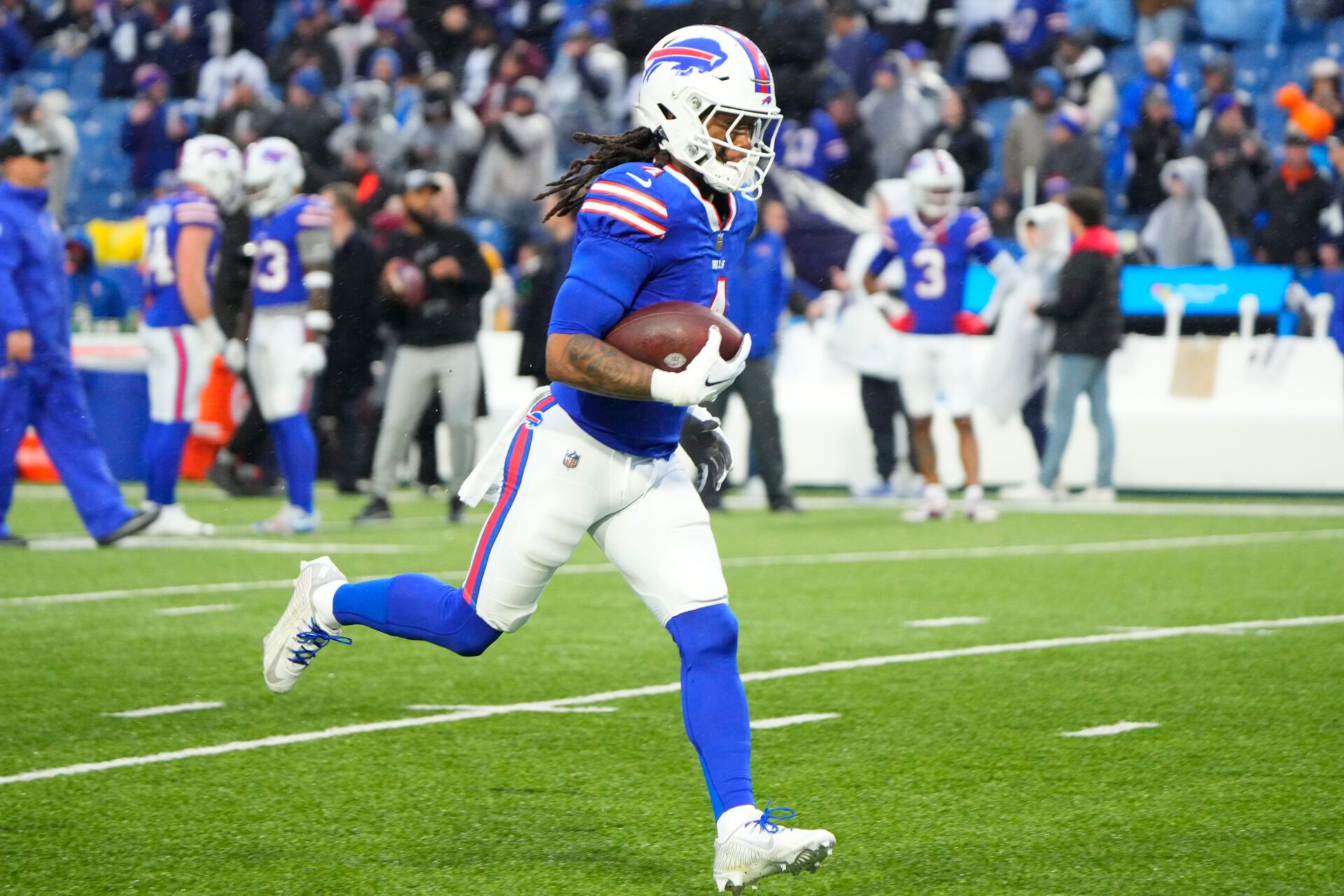 Bills running back James Cook has not received a contract extension yet, and his residence going up for sale further fuels trade rumors.