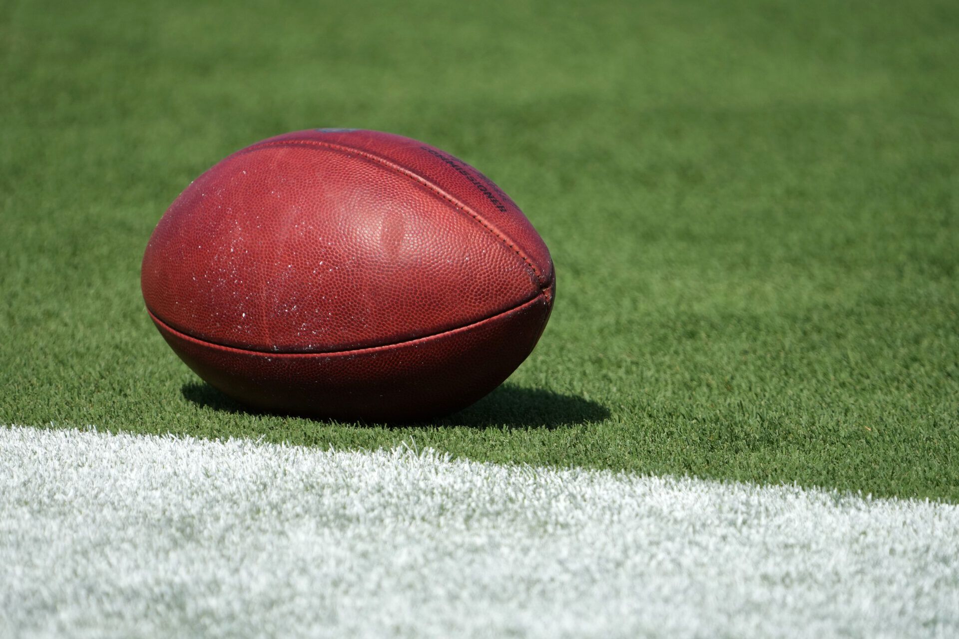 After seven Pro Bowls, 13 NFL seasons, and over 13,000 receiving yards, a legendary NFL wide receiver is retiring from the game of football.