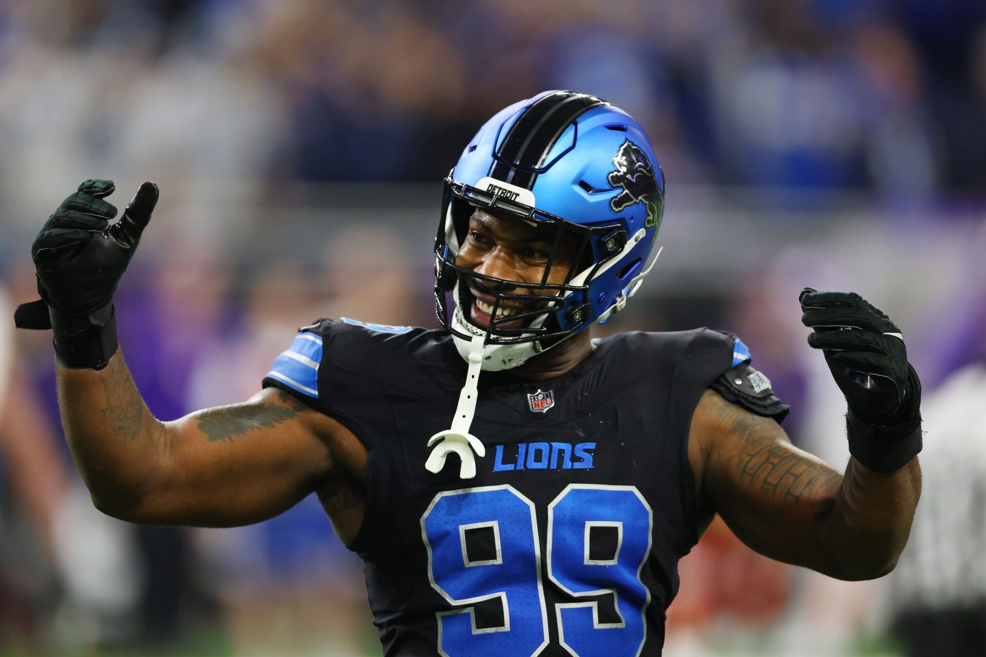 DETROIT, MICHIGAN - JANUARY 05: Za'Darius Smith #99 of the Detroit Lions while playing the Minnesota Vikings at Ford Field on January 05, 2025 in Detroit, Michigan. (Photo by Gregory Shamus/Getty Images)