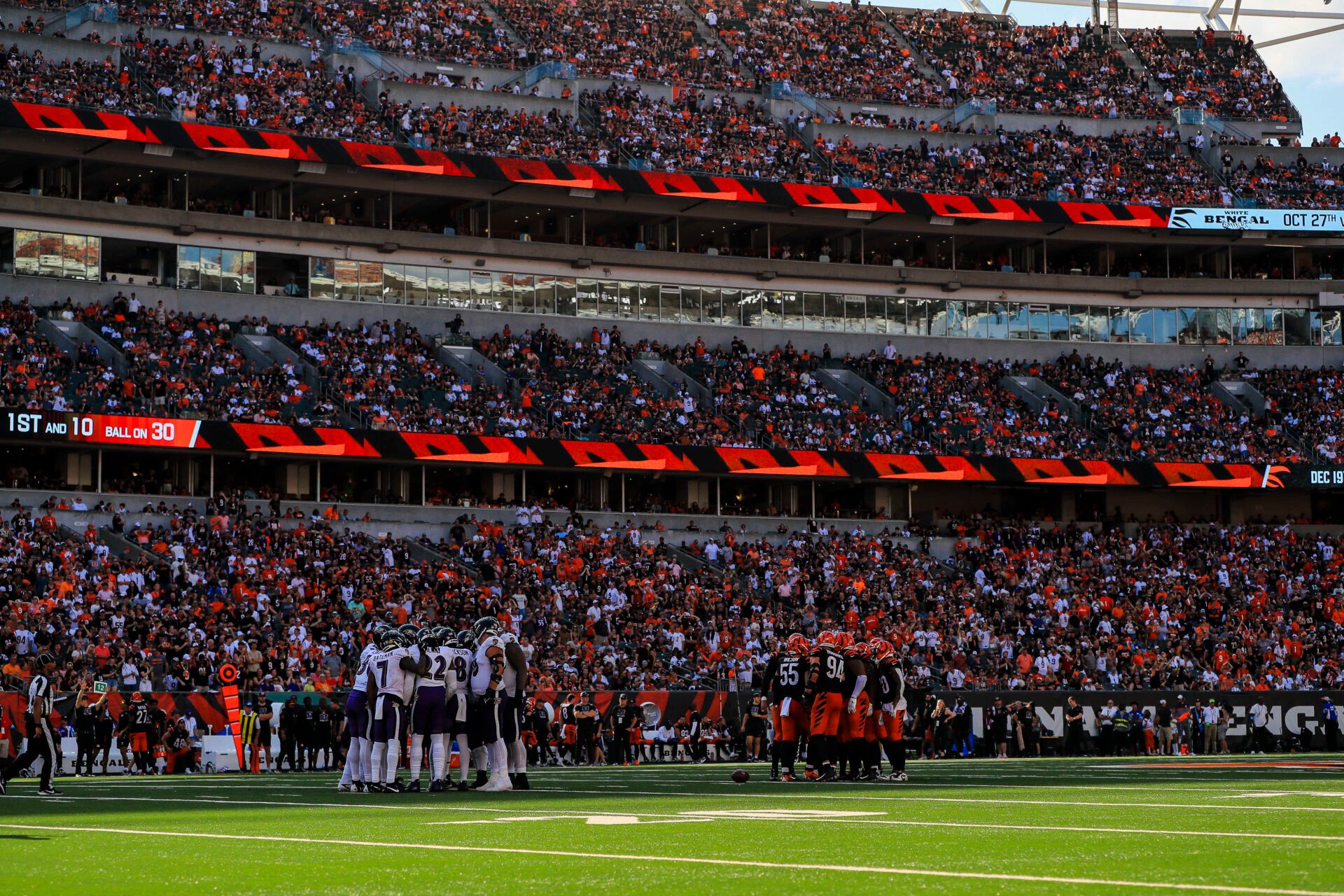 With the Cincinnati Bengals struggling to find a future in the Queen City, one analyst has a creative solution that involves sharing with another team.