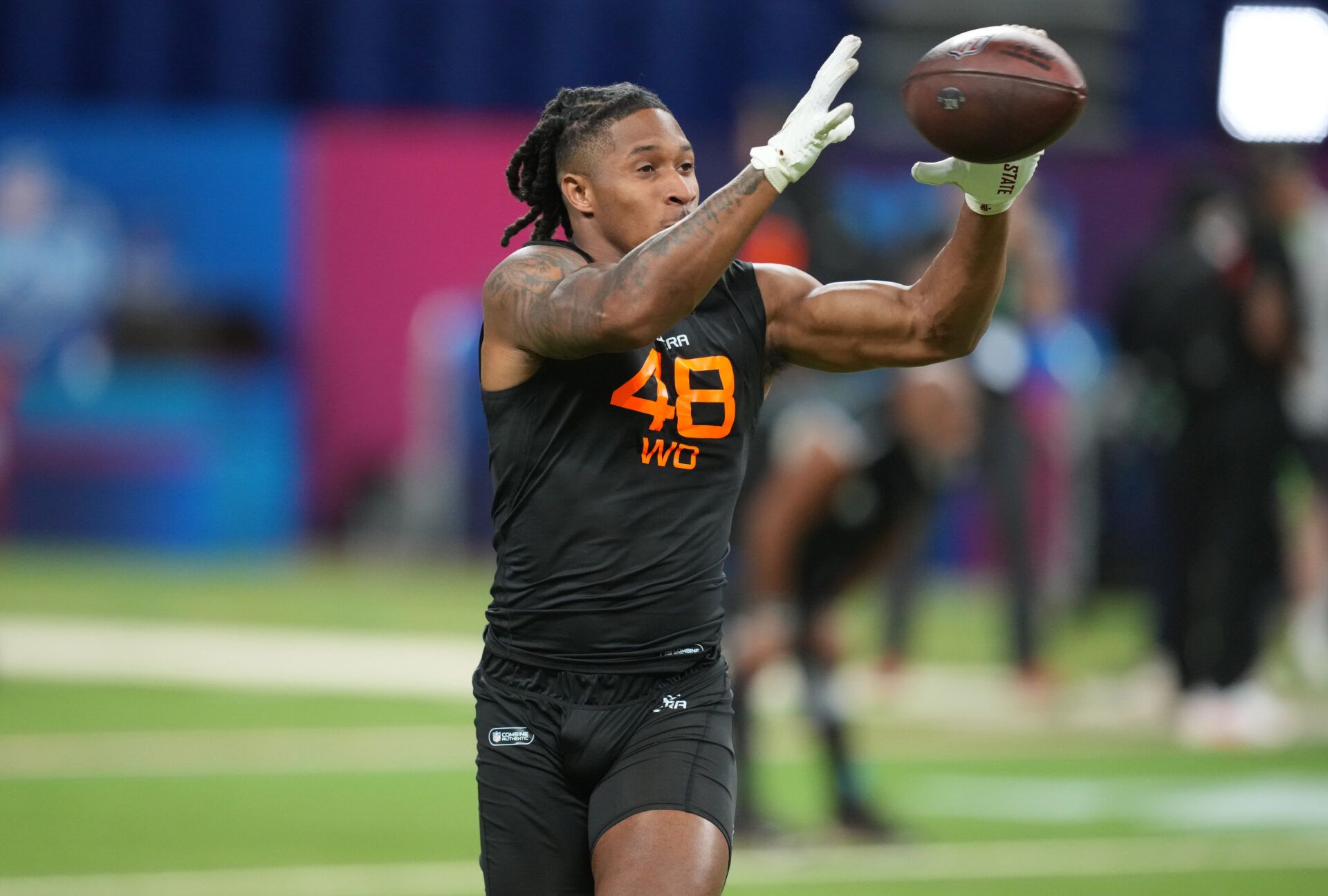 Mar 1, 2025; Indianapolis, IN, USA; Washington State wideout Kyle Williams (WO40) during the 2025 NFL Combine at Lucas Oil Stadium. Mandatory Credit: Kirby Lee-Imagn Images