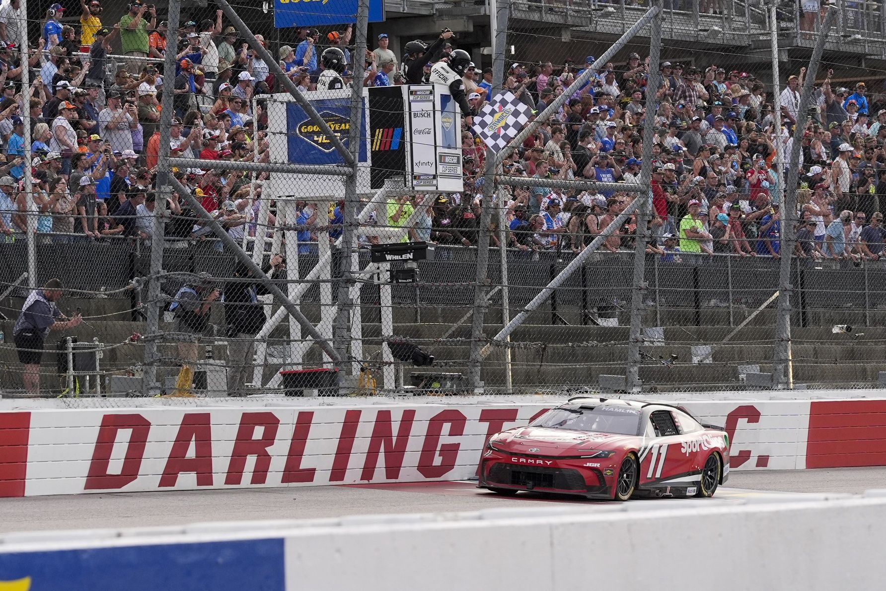 makes-me-mad-former-cup-series-champion-exposes-nascar-s-double