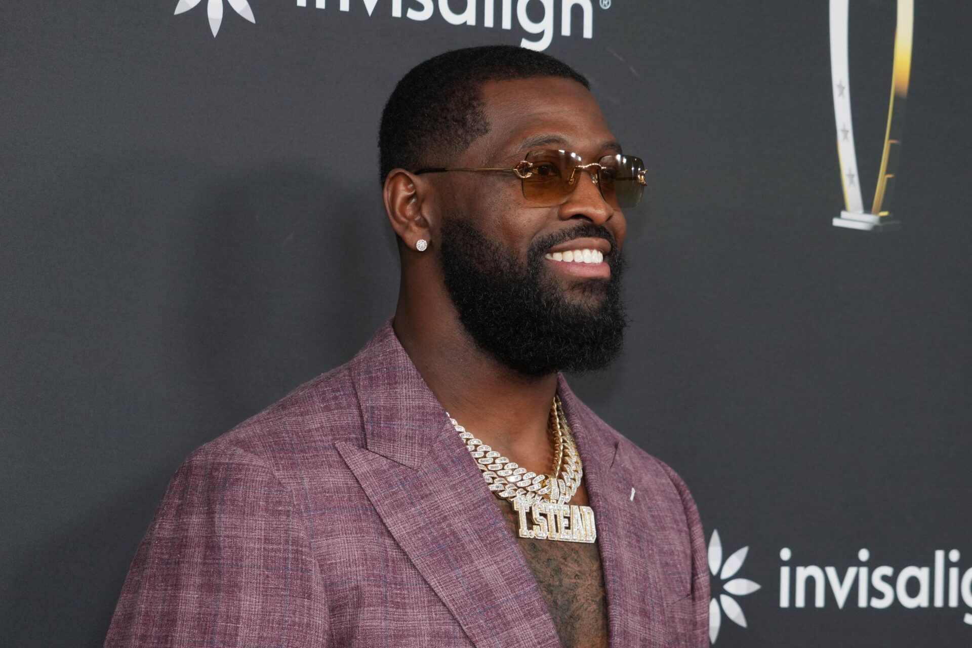 Terron Armstead on the red carpet before Super Bowl LIX NFL Honors at Saenger Theatre.