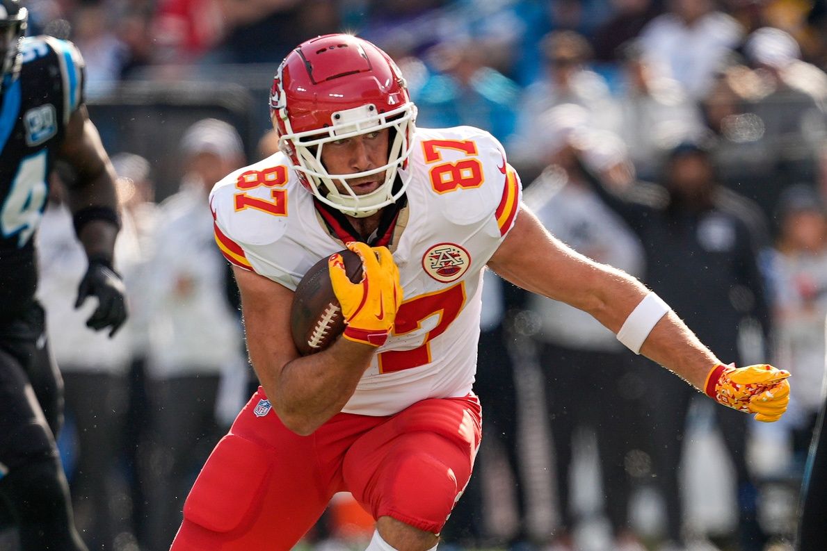 'Don't Believe Everything You Read' -- Chiefs Star Travis Kelce Shoots Down Viral Rumor About $3.3 Million Purchase