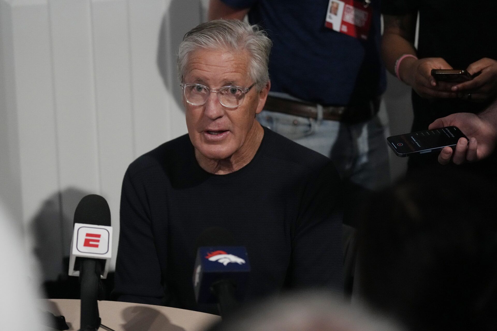 Raiders Predicted To Kick Off Pete Carroll Era With Bold Trade-Up for Generational Talent in 2025 NFL Draft