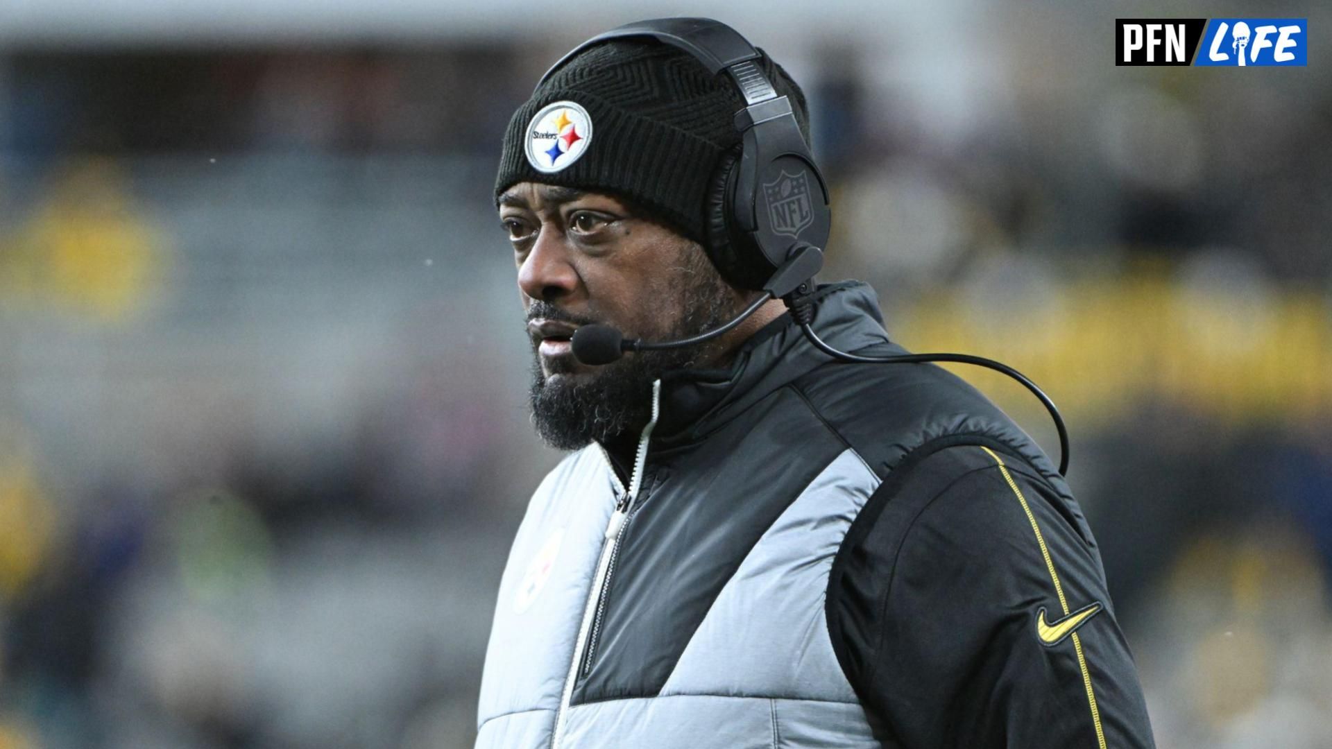 Pittsburgh Steelers head coach Mike Tomlin looks on during the second quarter against the Cincinnati Bengals at Acrisure Stadium.