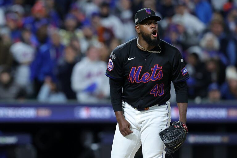 New York Mets pitcher Luis Severino (40) reacts after an out against the Los Angeles Dodgers in the fifth inning during game three of the NLCS for the 2024 MLB playoffs at Citi Field.