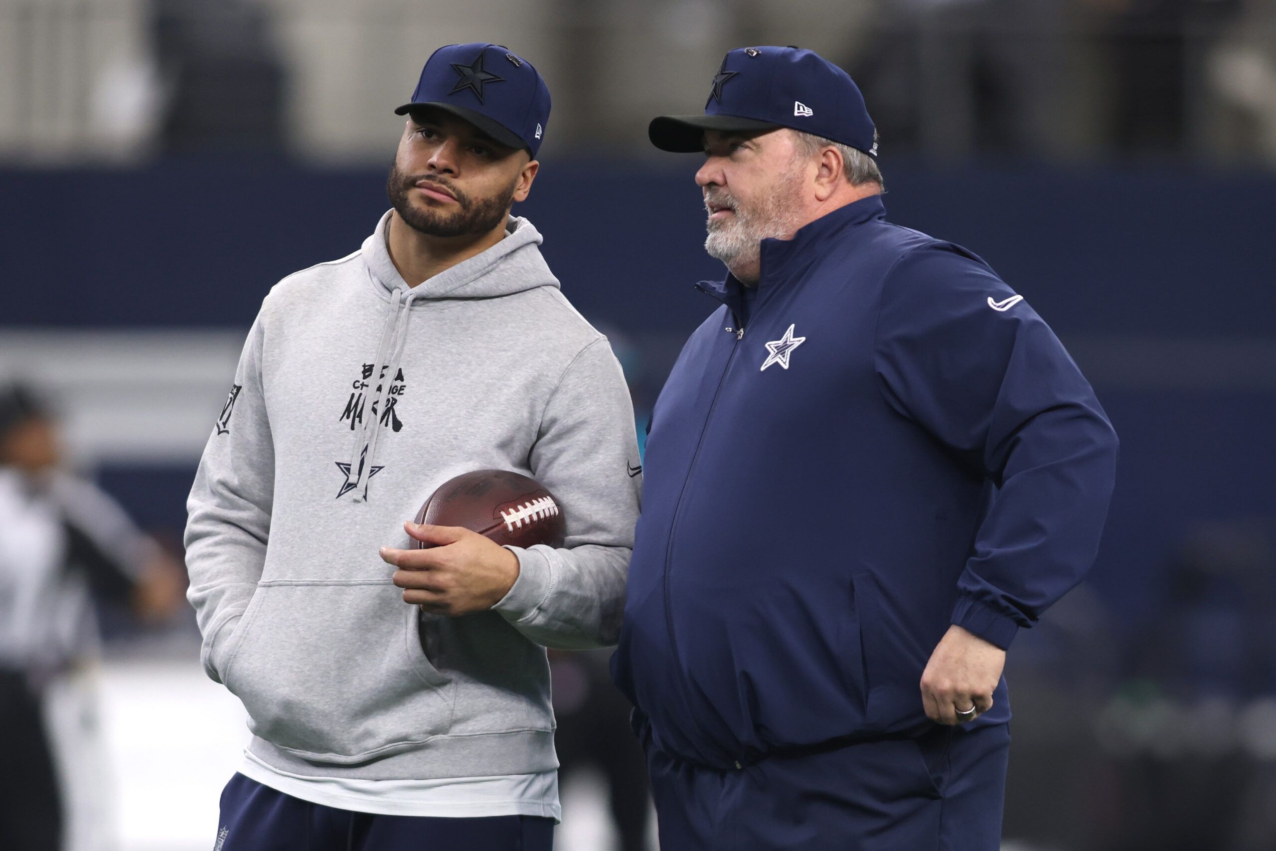 Cowboys Surprisingly Predicted To Cut Ties With Dak Prescott in Monster  Trade for $112 Million Superstar