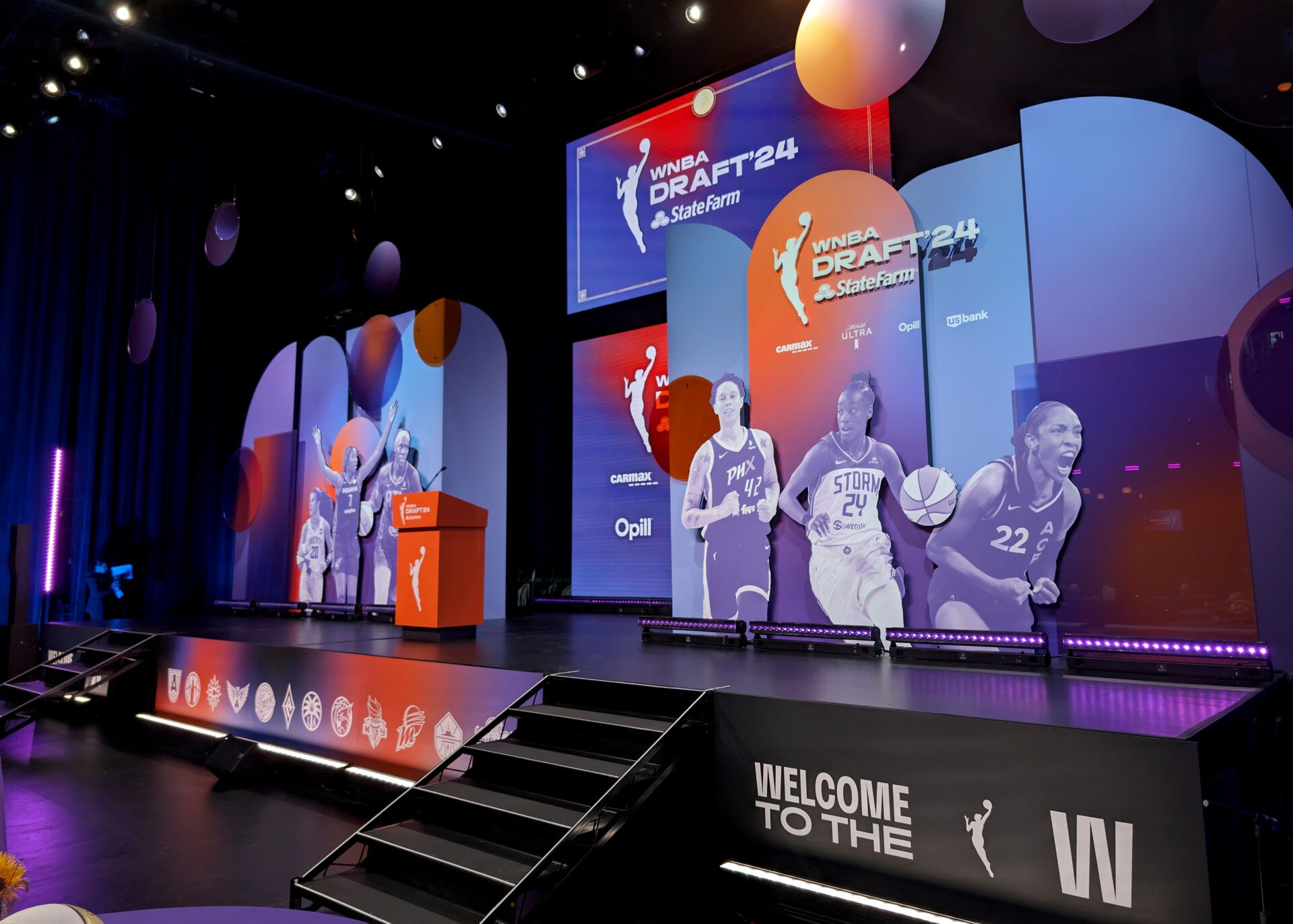 BROOKLYN, NEW YORK - APRIL 15: In this image created on Pixel, view of atmosphere during the annual WNBA Draft, celebrating a historic incoming class of college players entering the professional Women’s Basketball Association at Brooklyn Academy of Music on April 15, 2024 in Brooklyn, New York. NOTE TO USER: User expressly acknowledges and agrees that, by downloading and or using this photograph, User is consenting to the terms and conditions of the Getty Images License Agreement. (Photo by Marleen Moise/Getty Images for GOOGLE PIXEL)